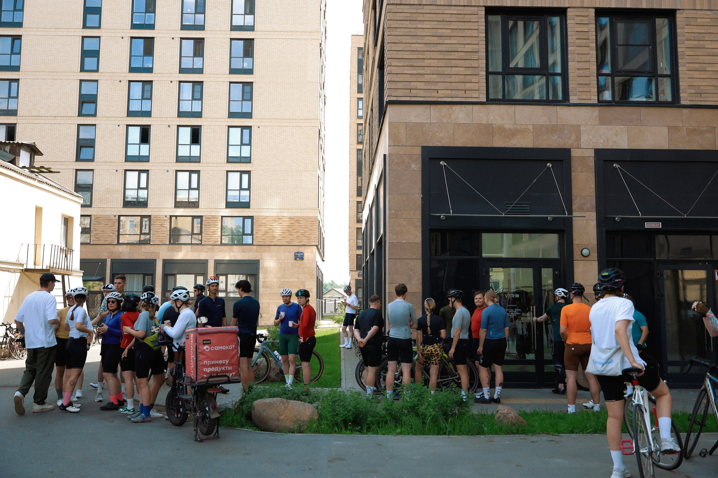 /РЕПОРТАЖ/ Открытие вело сезона VETER.CC SPB. 2024. Свадебный фотограф Великий Новгород Станислав Кособудский