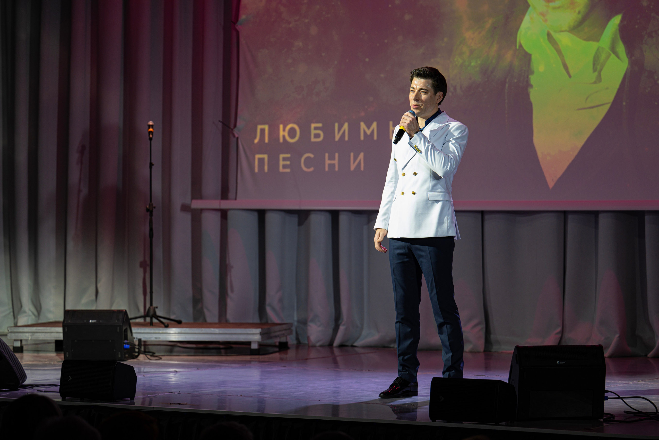 Концерт Владимира Шнитко. Центр культурного развития. г. Зеленодольск. Свадебный фотограф в Казани, и Зеленодольске Радик Мухаметов