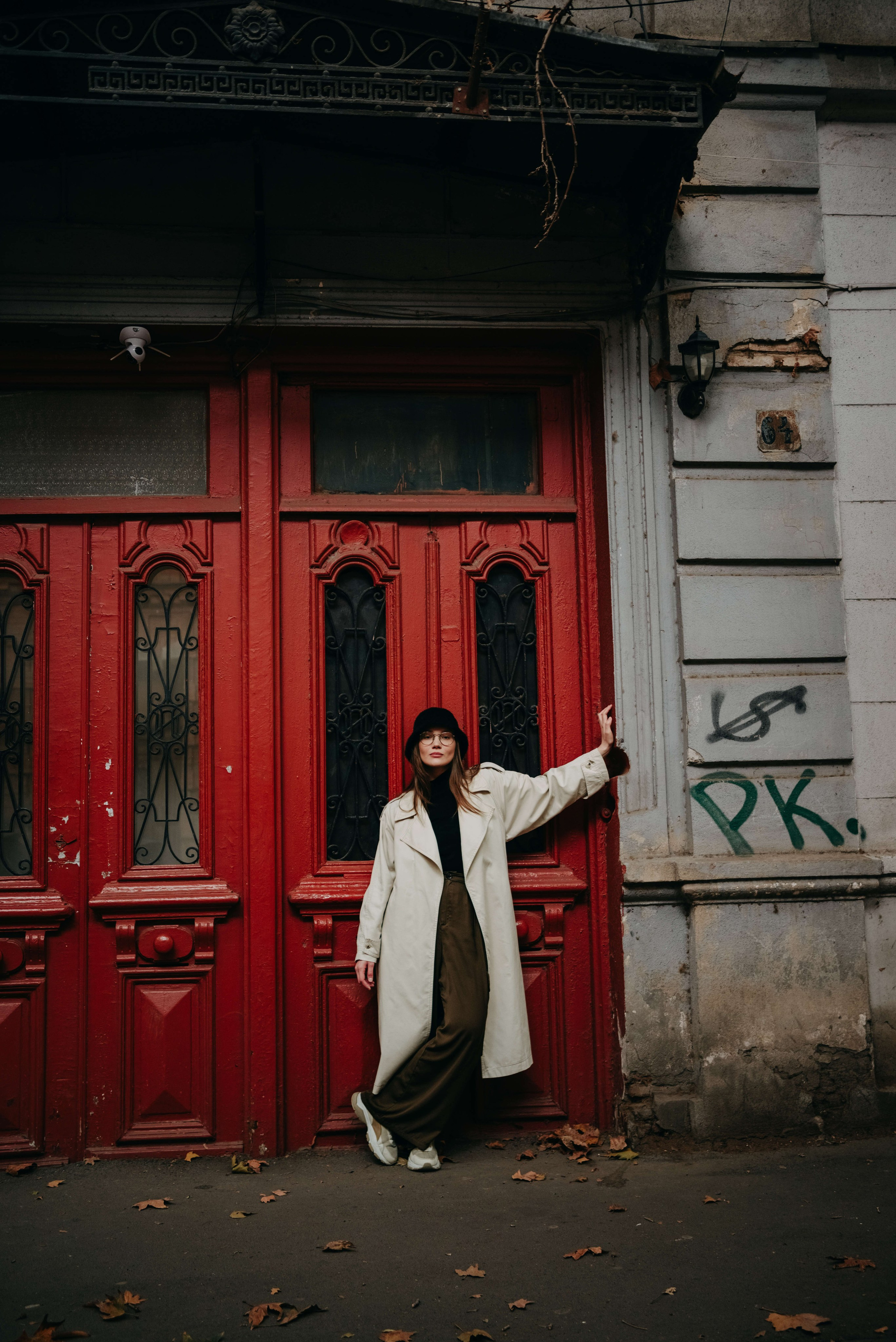 Прогулка в старом городе. Портретный и свадебный фотограф в Тбилиси • xeniqo