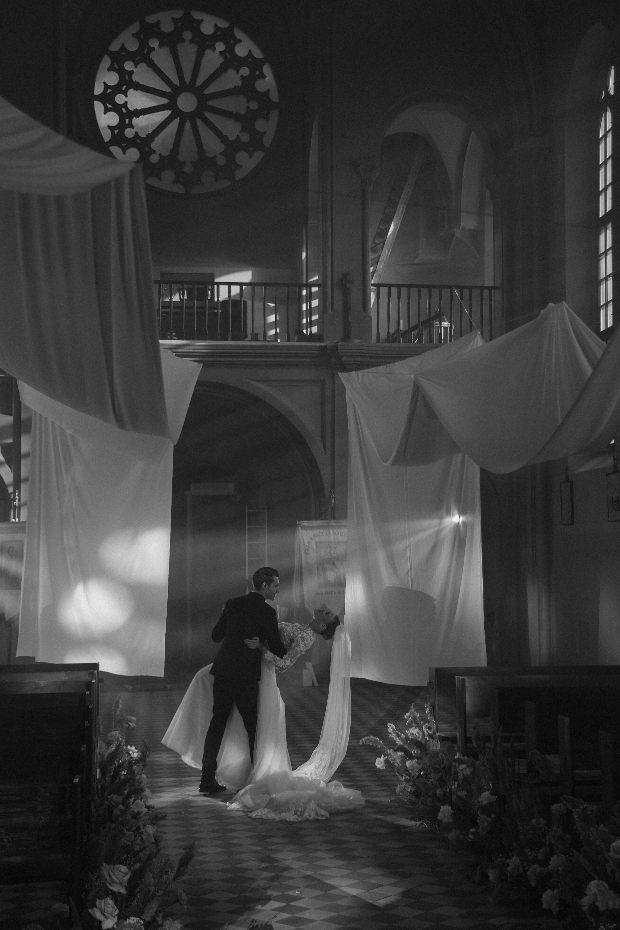 Таинственно и сокровенно. Свадебный фотограф в Москве и Санкт- Петербурге Алина Сараева