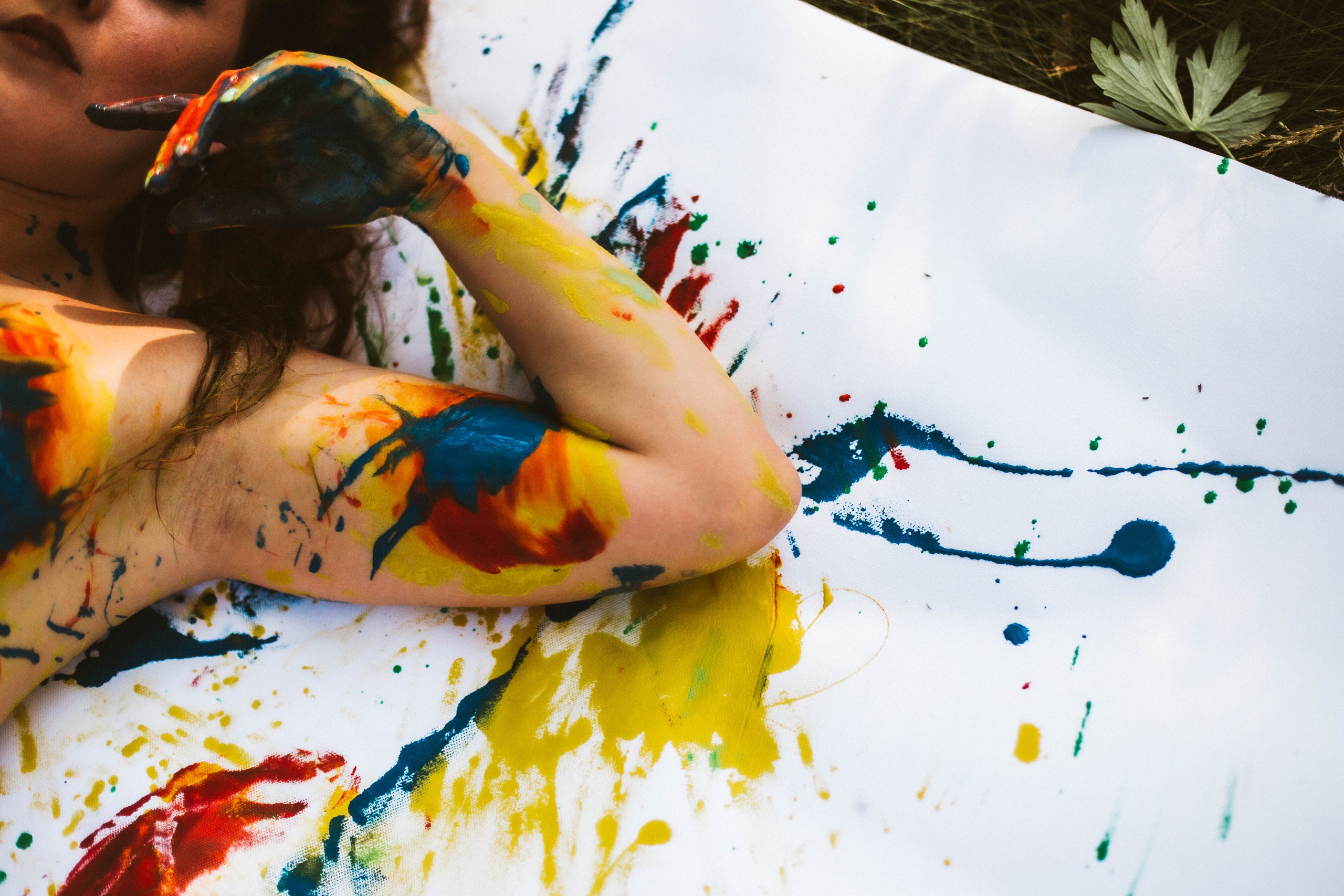 Яна. Кисти тело. Фотограф в Нижнем Новгороде