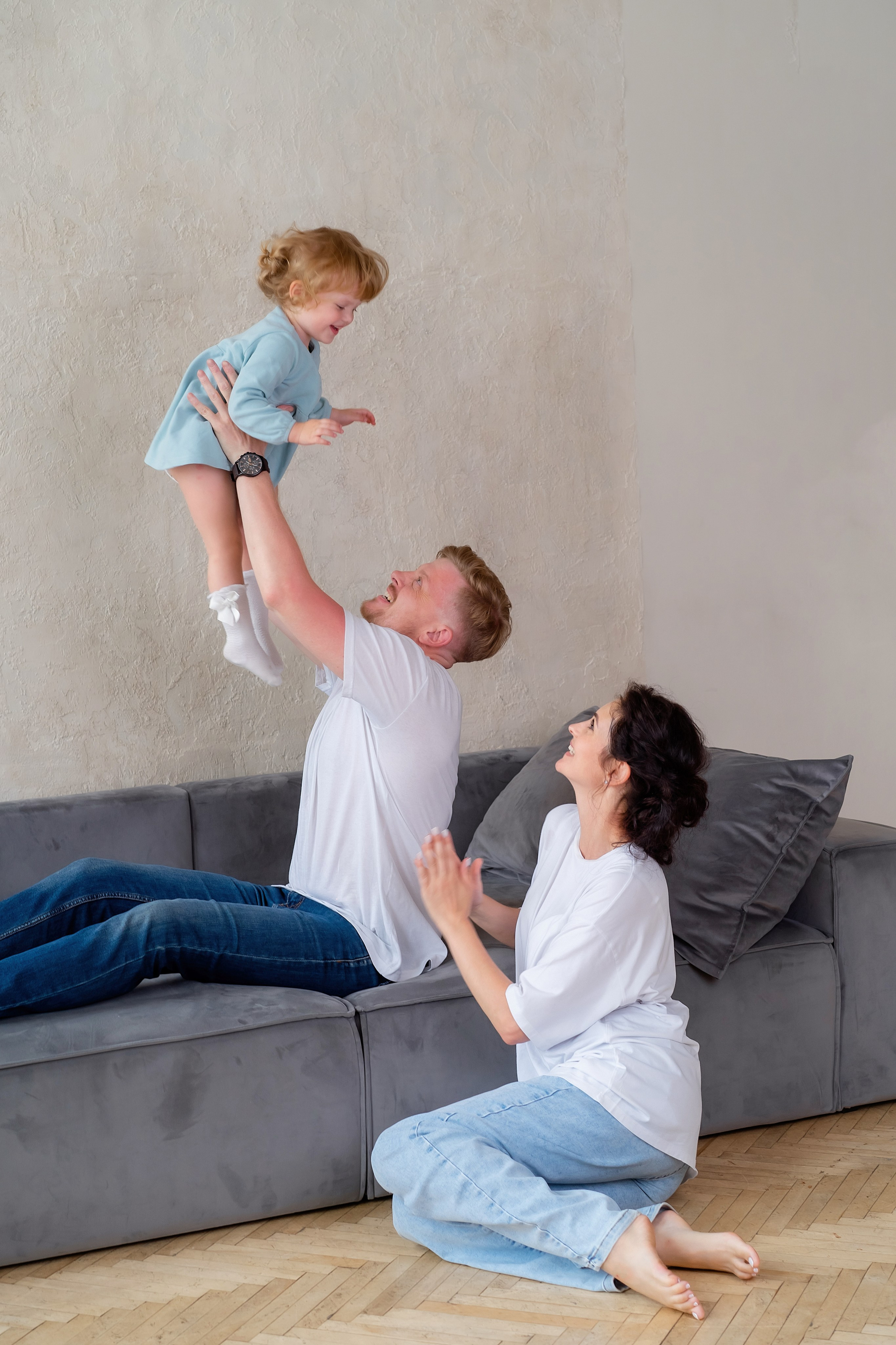 Анна и семья. Семейный и женский фотограф. Видеомейкер в Новосибирске