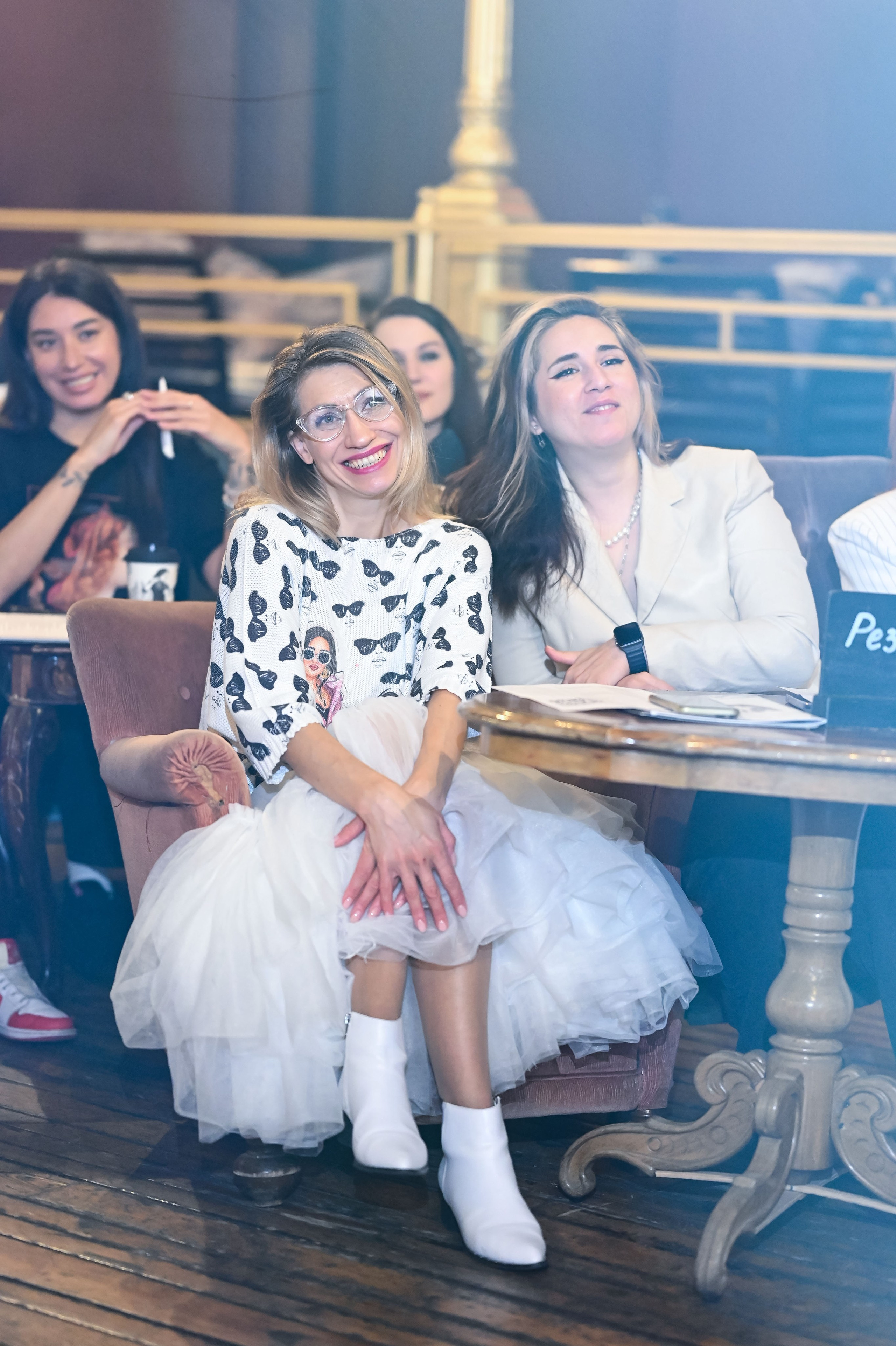 Женская тусовка. ZDARONOKIA Репортажный фотограф