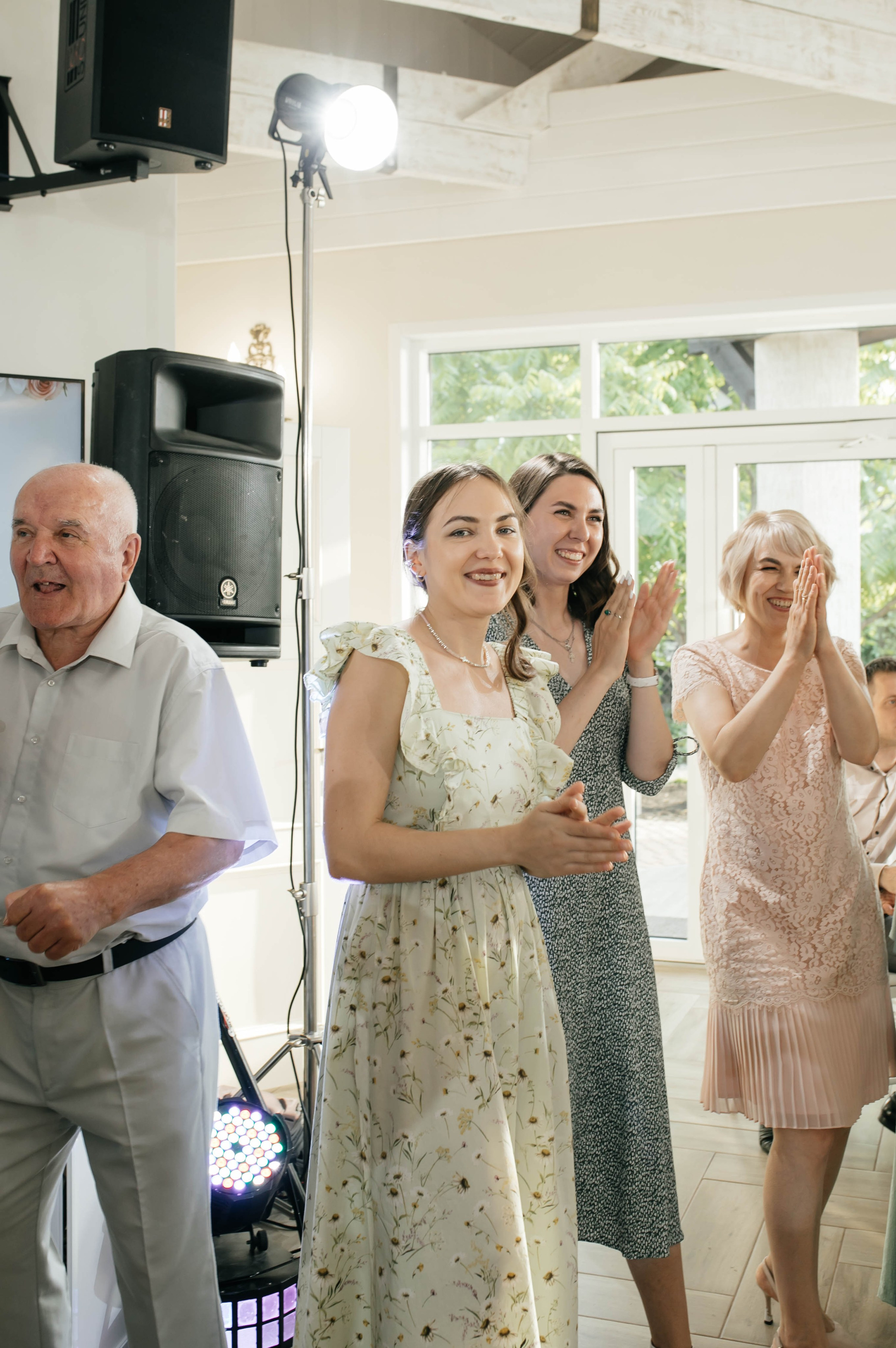Свадебная история Дарьи и Родиона. Берендей Хаус. Свадебный и семейный фотограф Рассказова Виктория
