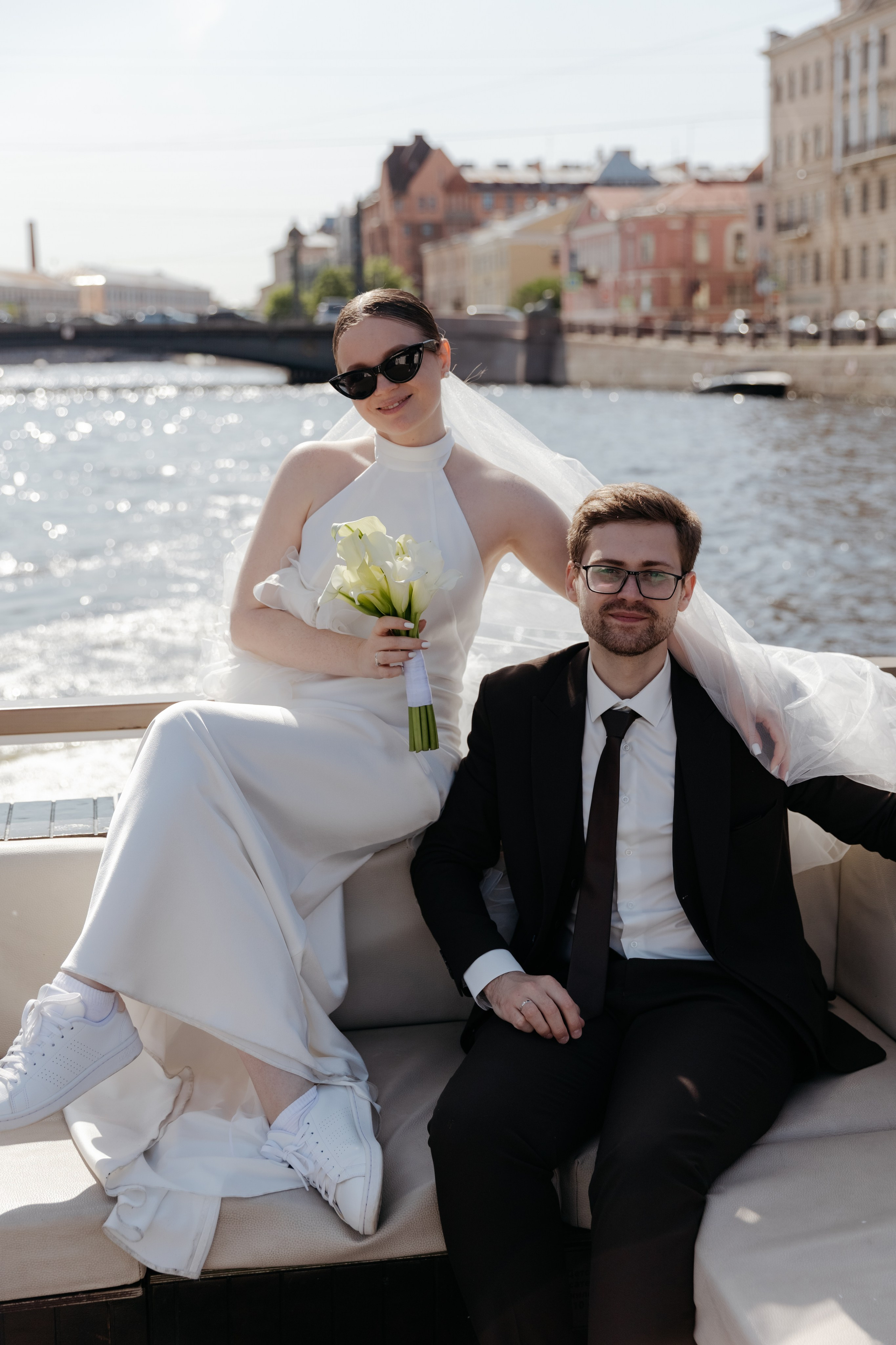 Двери Петроградки. Свадебный и репортажный фотограф в Санкт-Петербурге