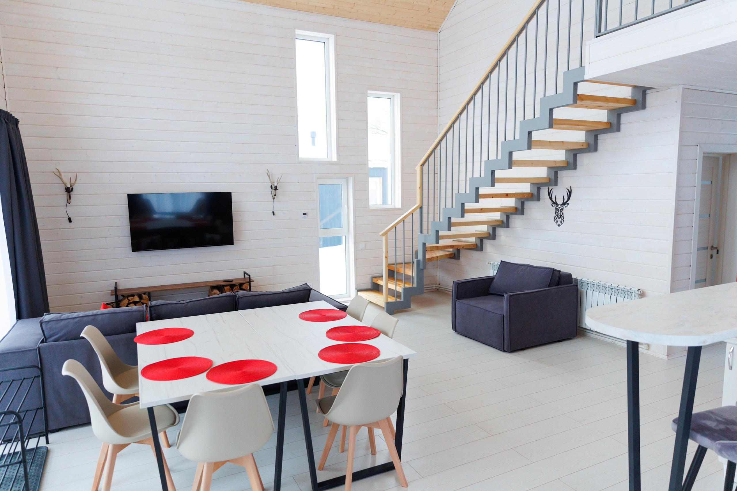 Дома в аренду. Фотосъёмка для бизнеса — предметное фото, репортаж с мероприятий, портреты людей, съёмка интерьера и экстерьера