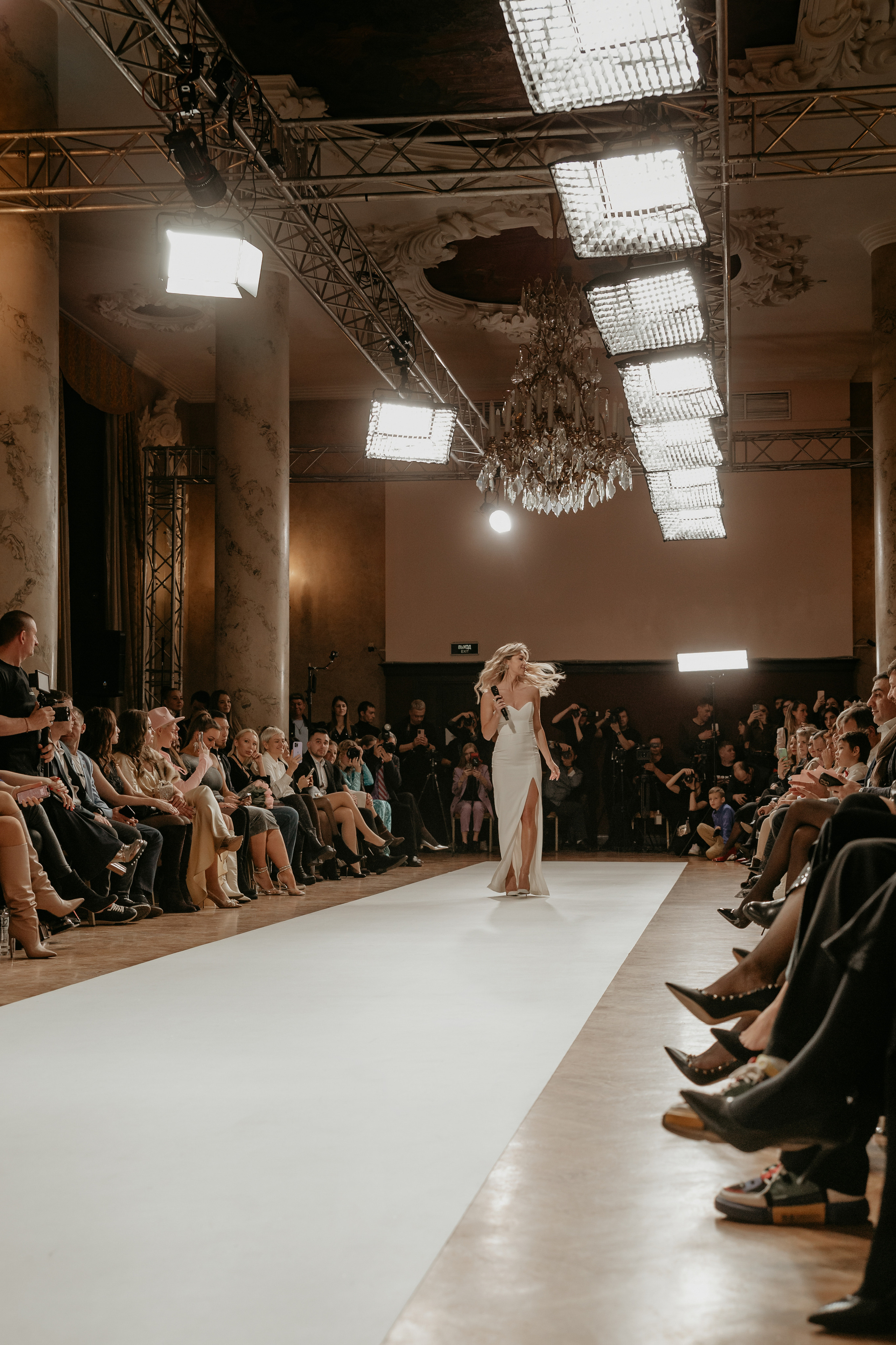 «Designer fashion week 2022». Фотограф в Москве и любой точке земного шара Алёна Вялова (Чулкова)
