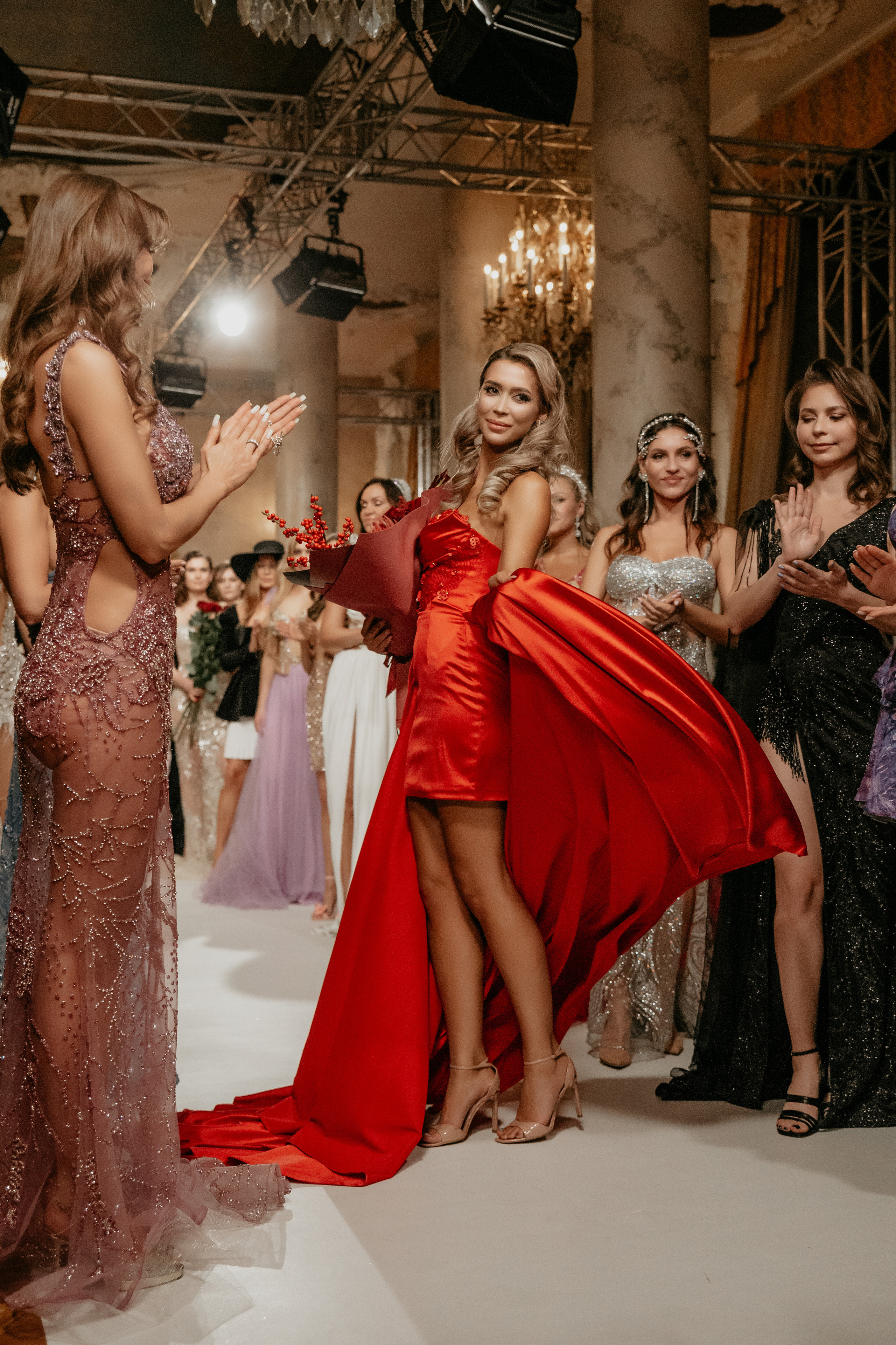 «Designer fashion week 2022». Фотограф в Москве и любой точке земного шара Алёна Вялова (Чулкова)