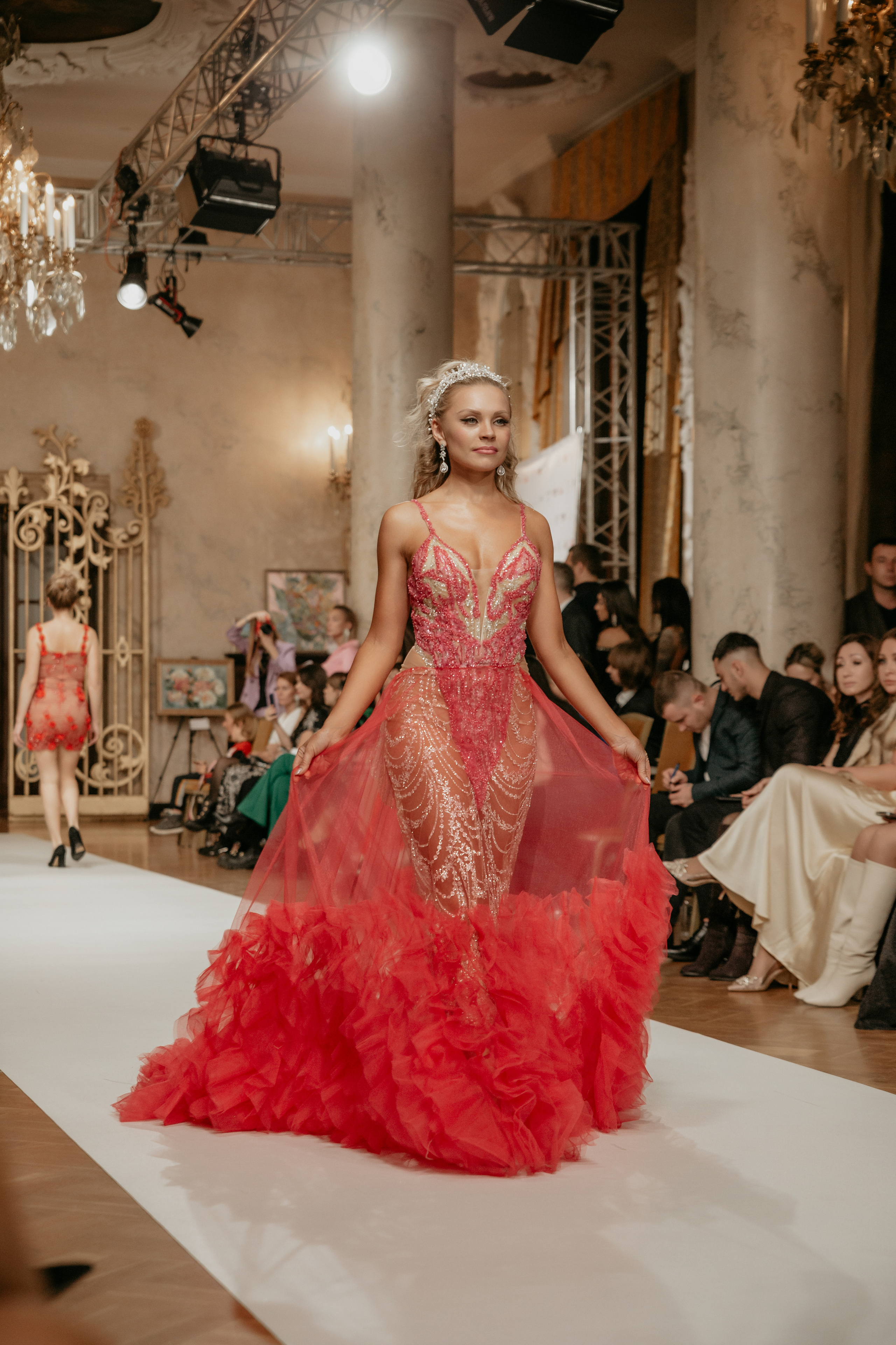 «Designer fashion week 2022». Фотограф в Москве и любой точке земного шара Алёна Вялова (Чулкова)