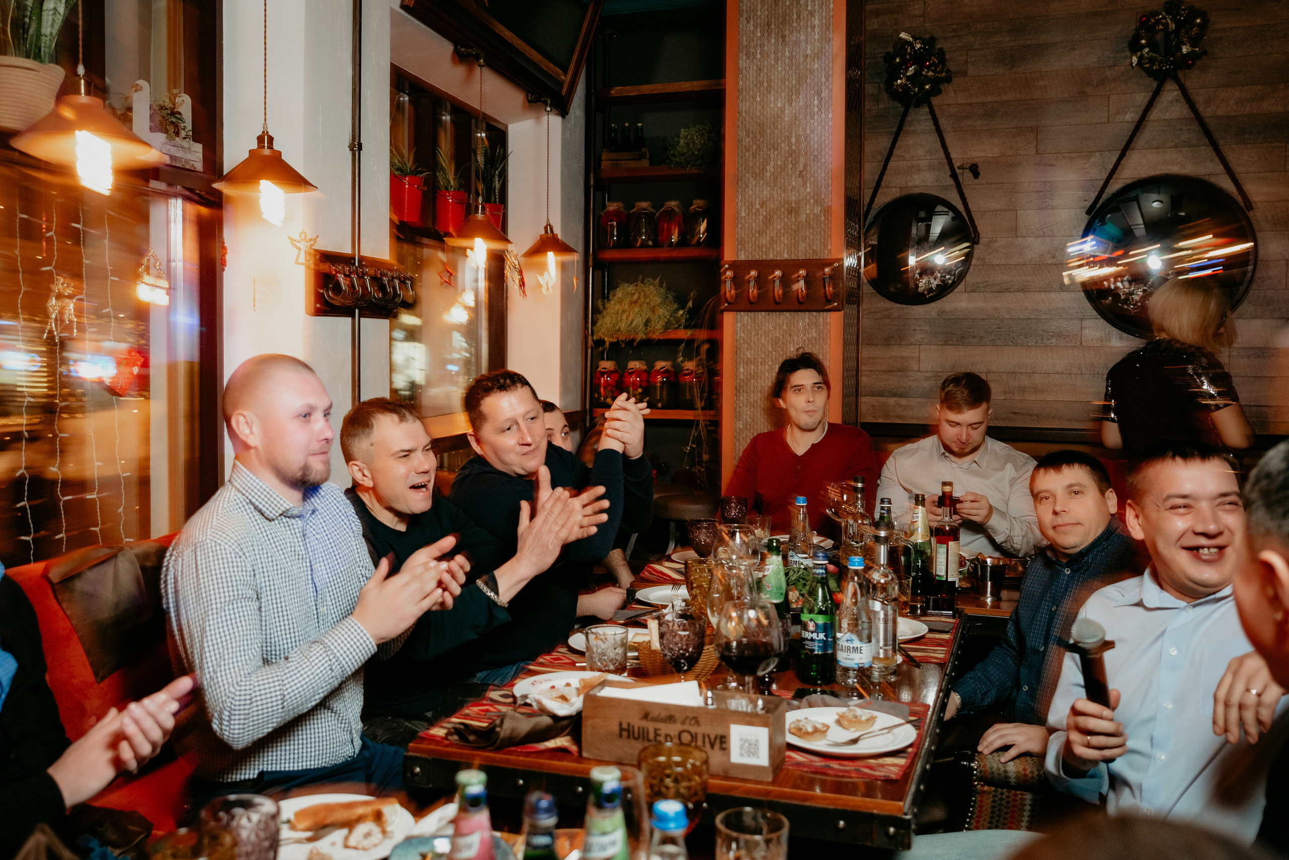 Корпоратив Альфа Гарант в Хинкальной Легенде. Photographer in Moscow & everywhere in the World Alena Vyalova