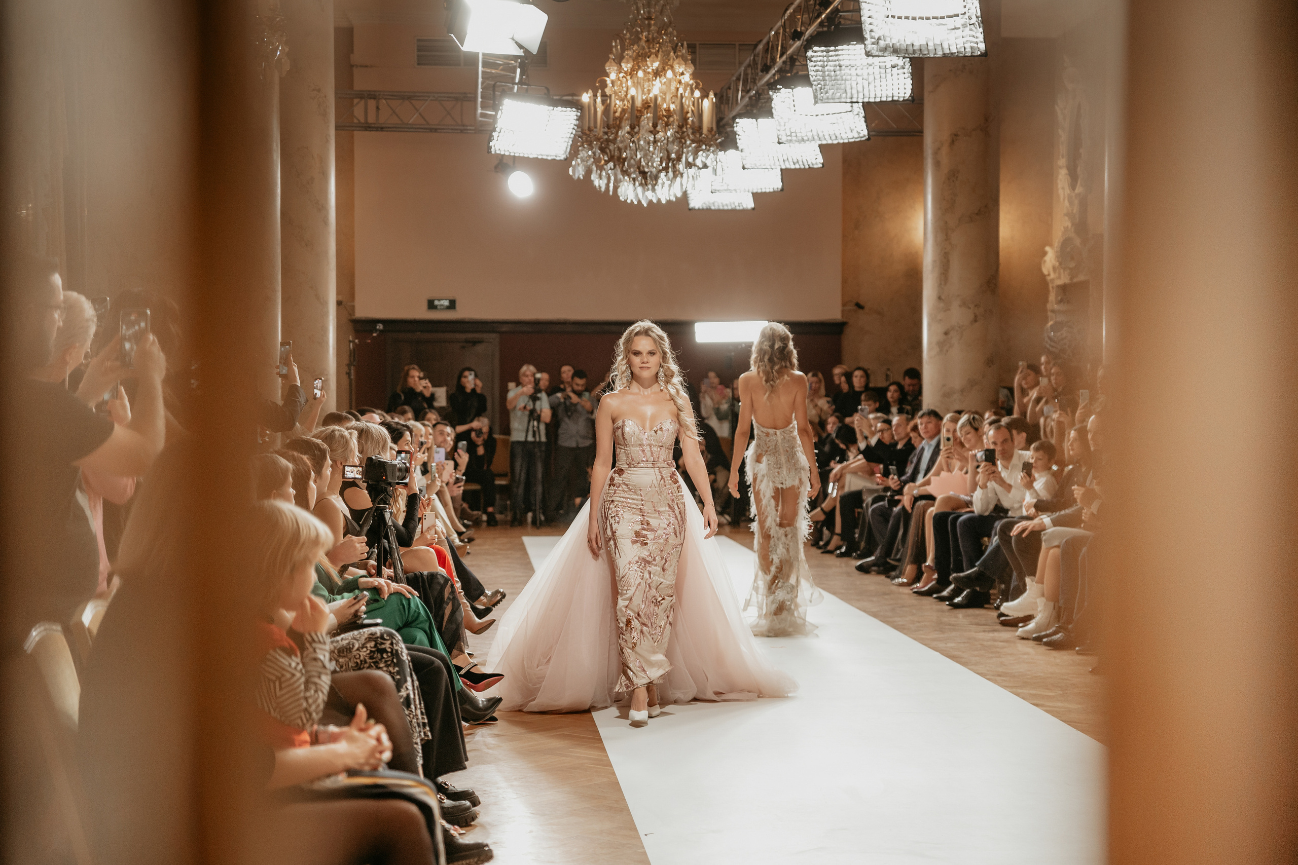 «Designer fashion week 2022». Фотограф в Москве и любой точке земного шара Алёна Вялова (Чулкова)