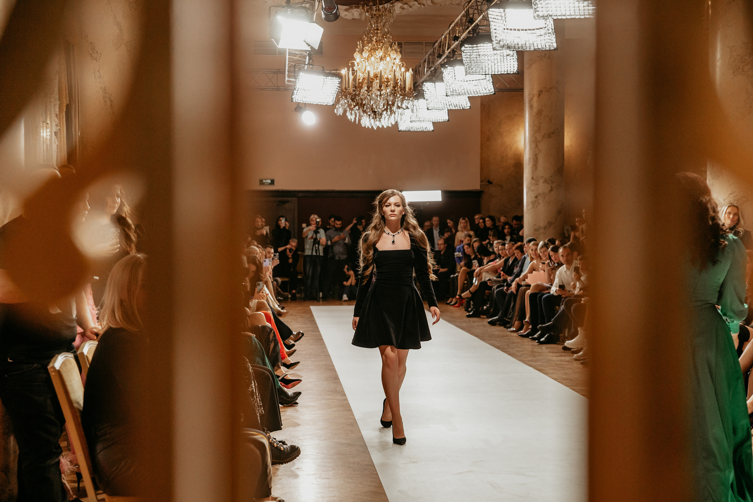 «Designer fashion week 2022». Фотограф в Москве и любой точке земного шара Алёна Вялова (Чулкова)