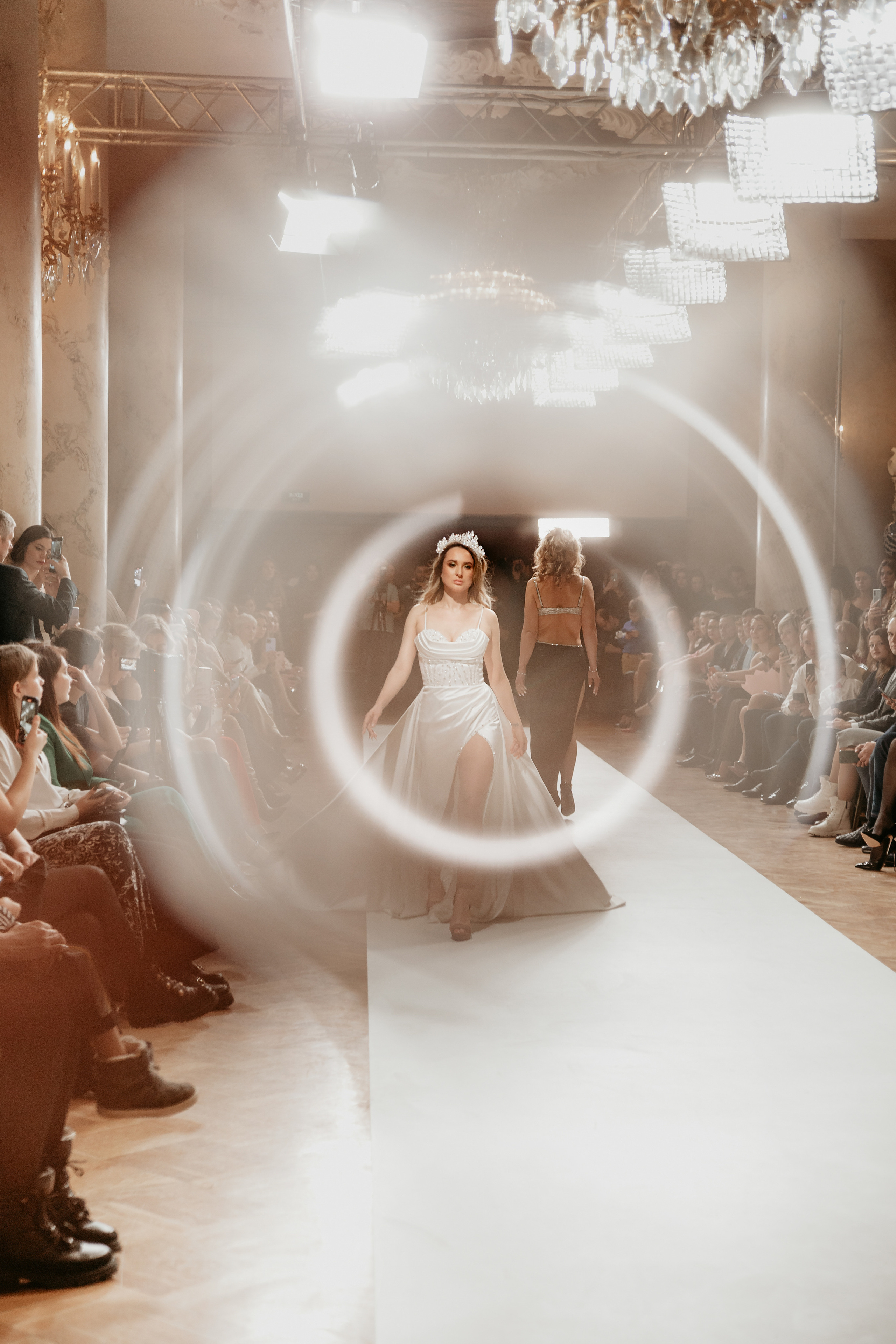 «Designer fashion week 2022». Фотограф в Москве и любой точке земного шара Алёна Вялова (Чулкова)