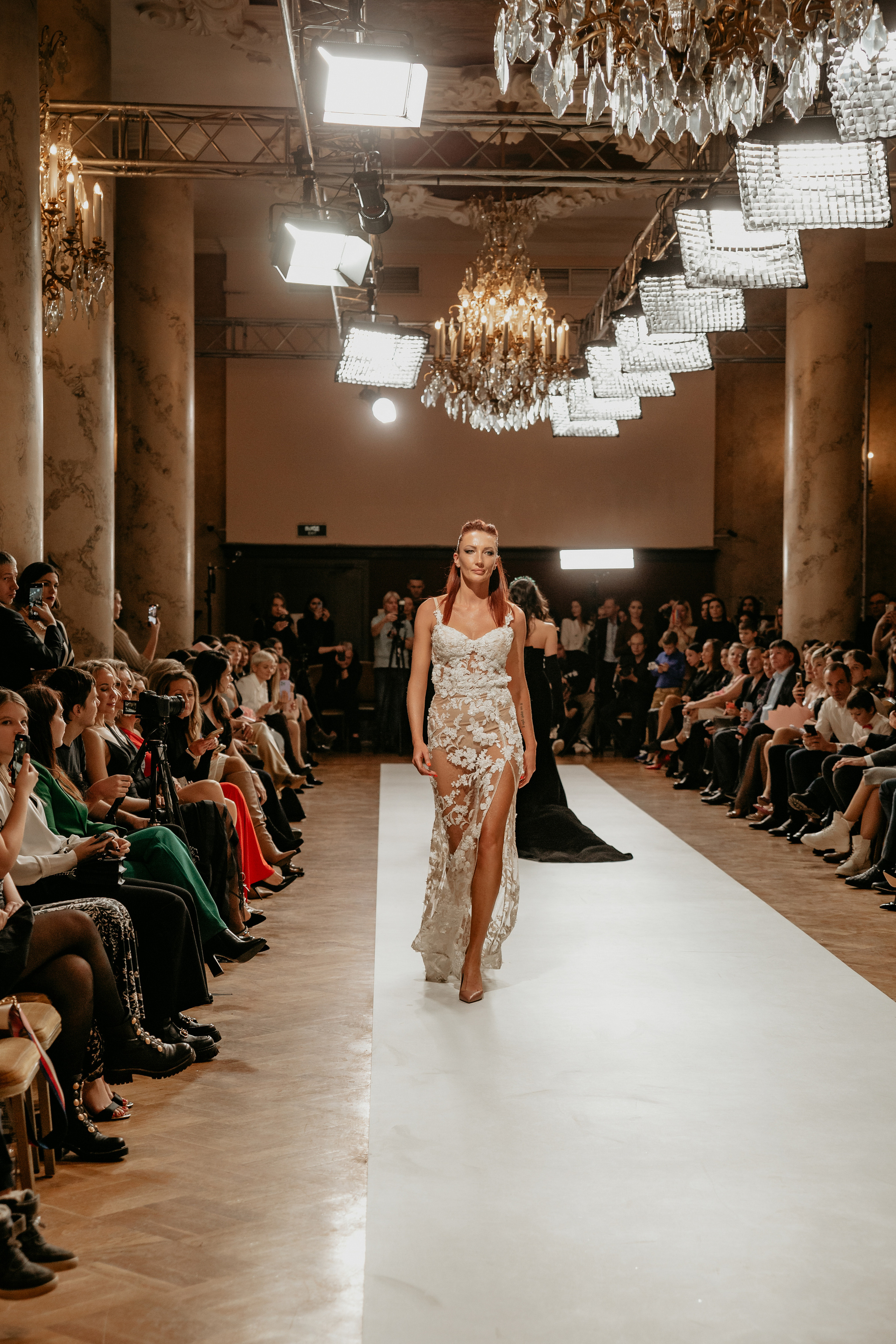 «Designer fashion week 2022». Фотограф в Москве и любой точке земного шара Алёна Вялова (Чулкова)