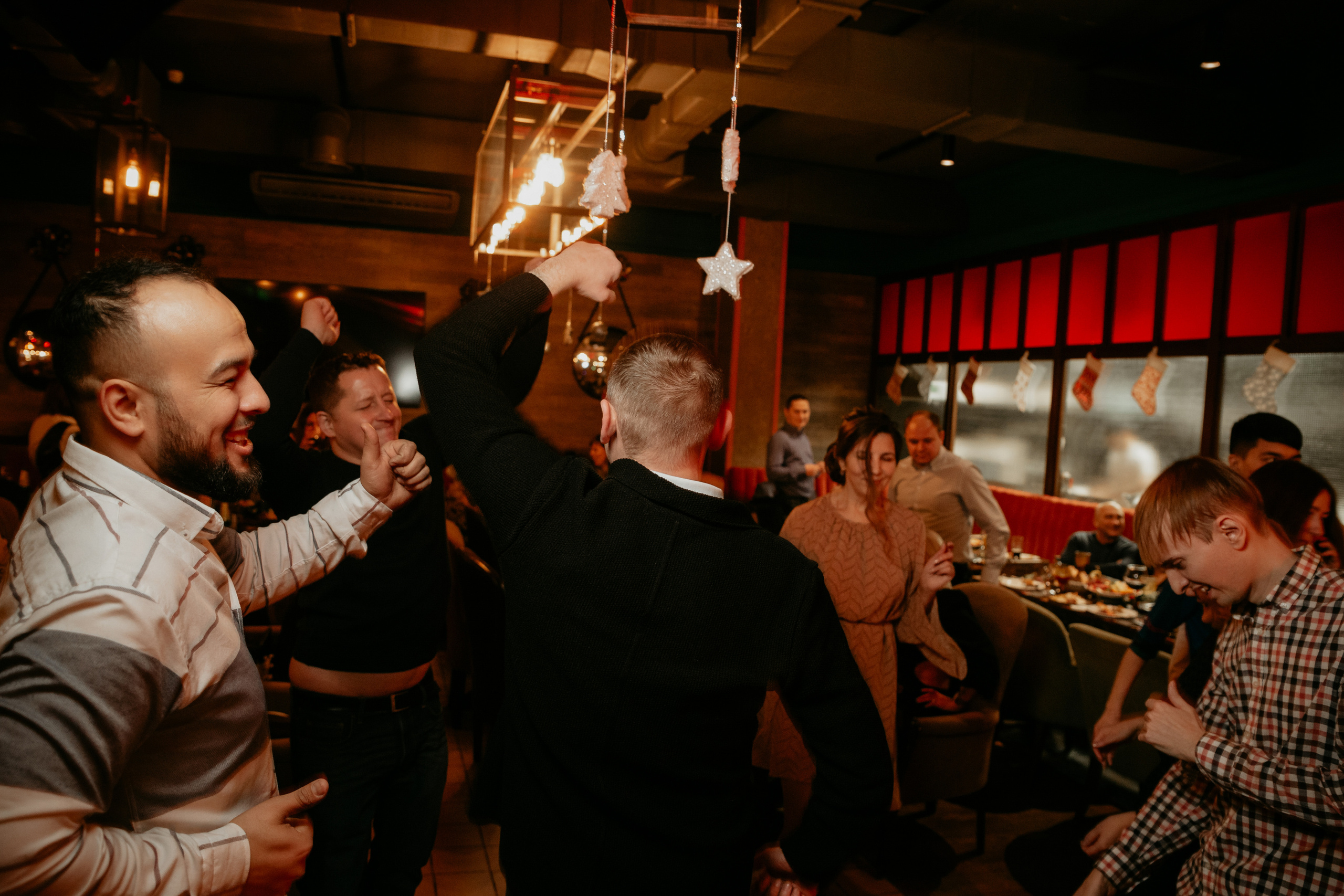 Корпоратив Альфа Гарант в Хинкальной Легенде. Photographer in Moscow & everywhere in the World Alena Vyalova