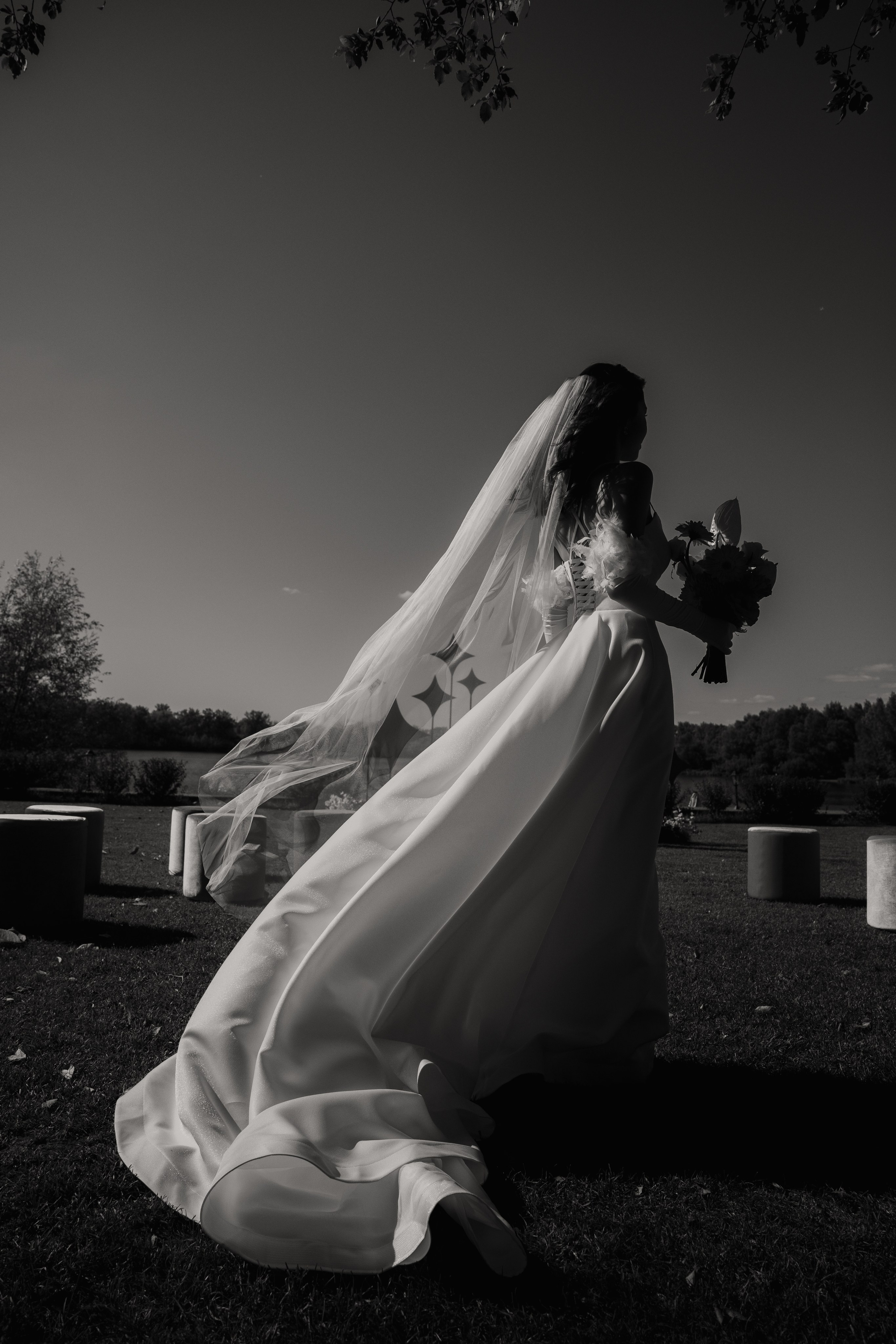 Яркая неоновая свадебная фотосессия в «Нет на карте». Свадебный и семейный фотограф в Самаре и Тольятти | Елена Топанцева