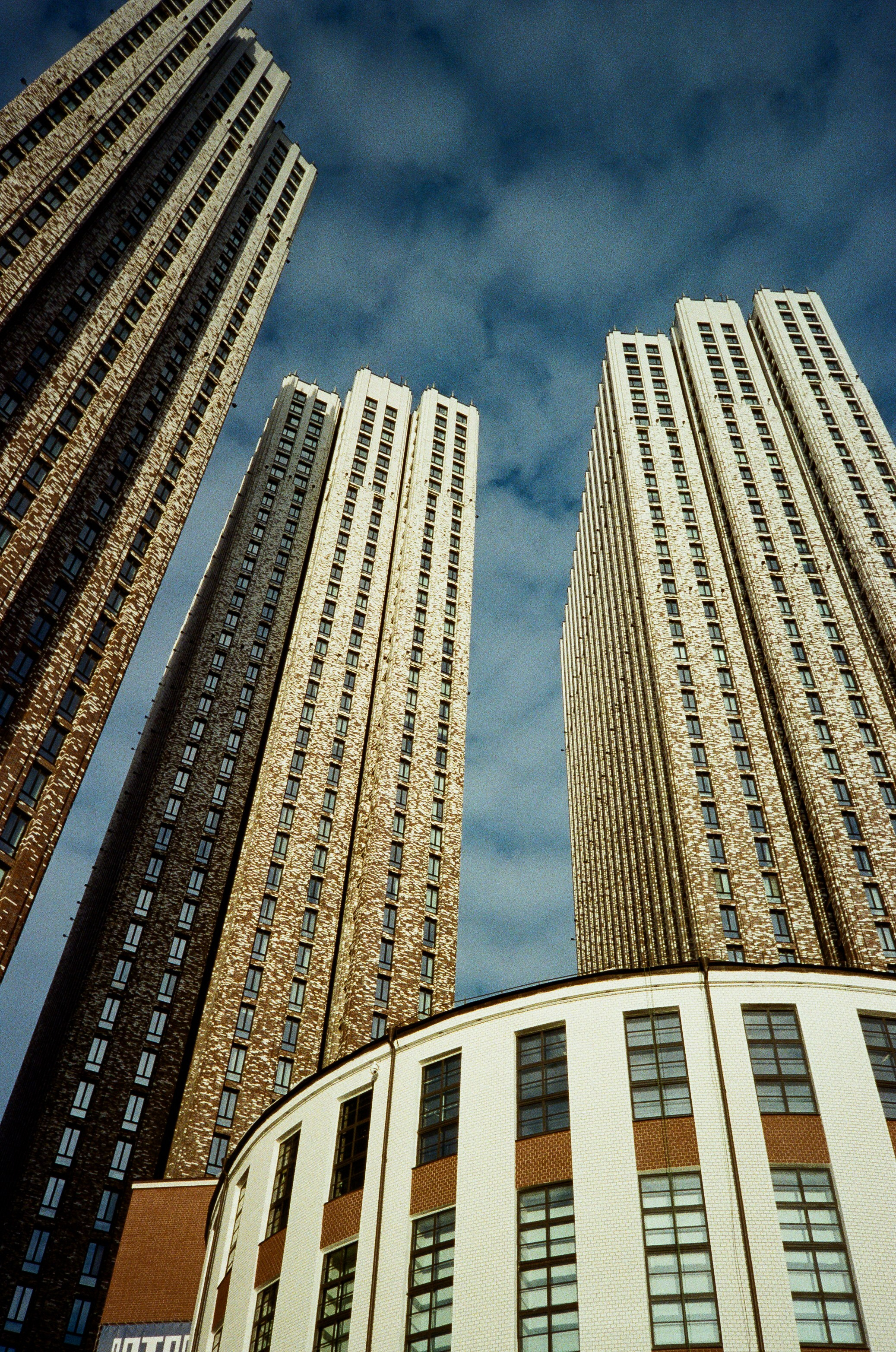 Конструктивное пространство. Зотов центр и квартал «Пресня-сити». Фотограф-документалист Мария Осокина