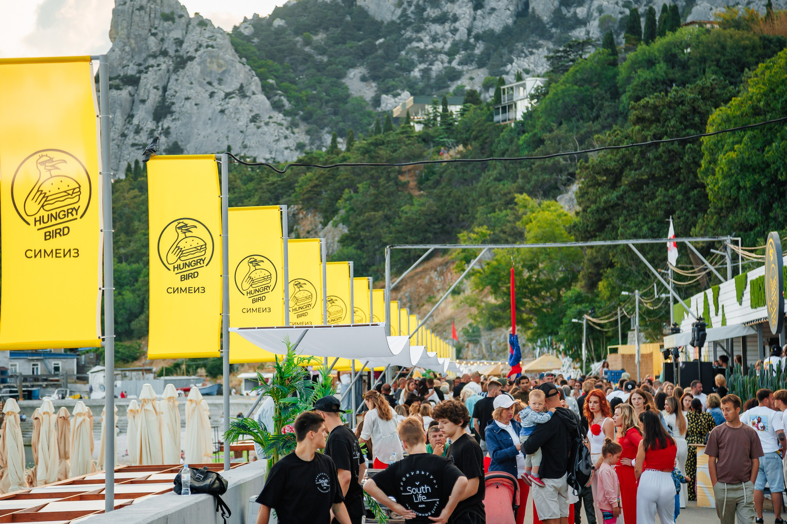 Открытие сезона в HUNGRY BIRD_Симеиз_Крым_14.06.2025. Аминов Руслан | Фотограф