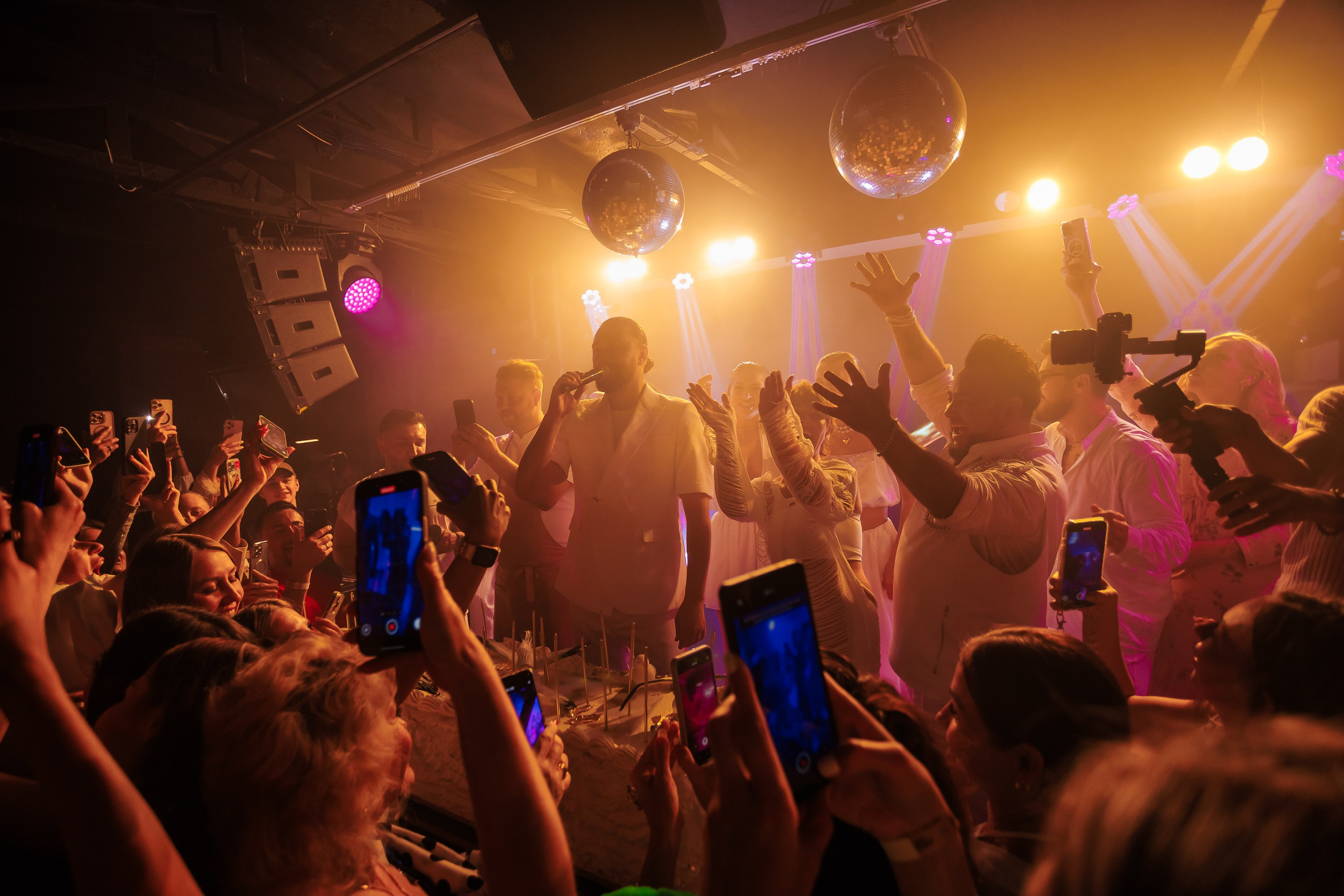 9 лет «Чайке на пляже» ОЛЬГА БУЗОВА_Ялта_9.08.2025 г. Аминов Руслан | Фотограф