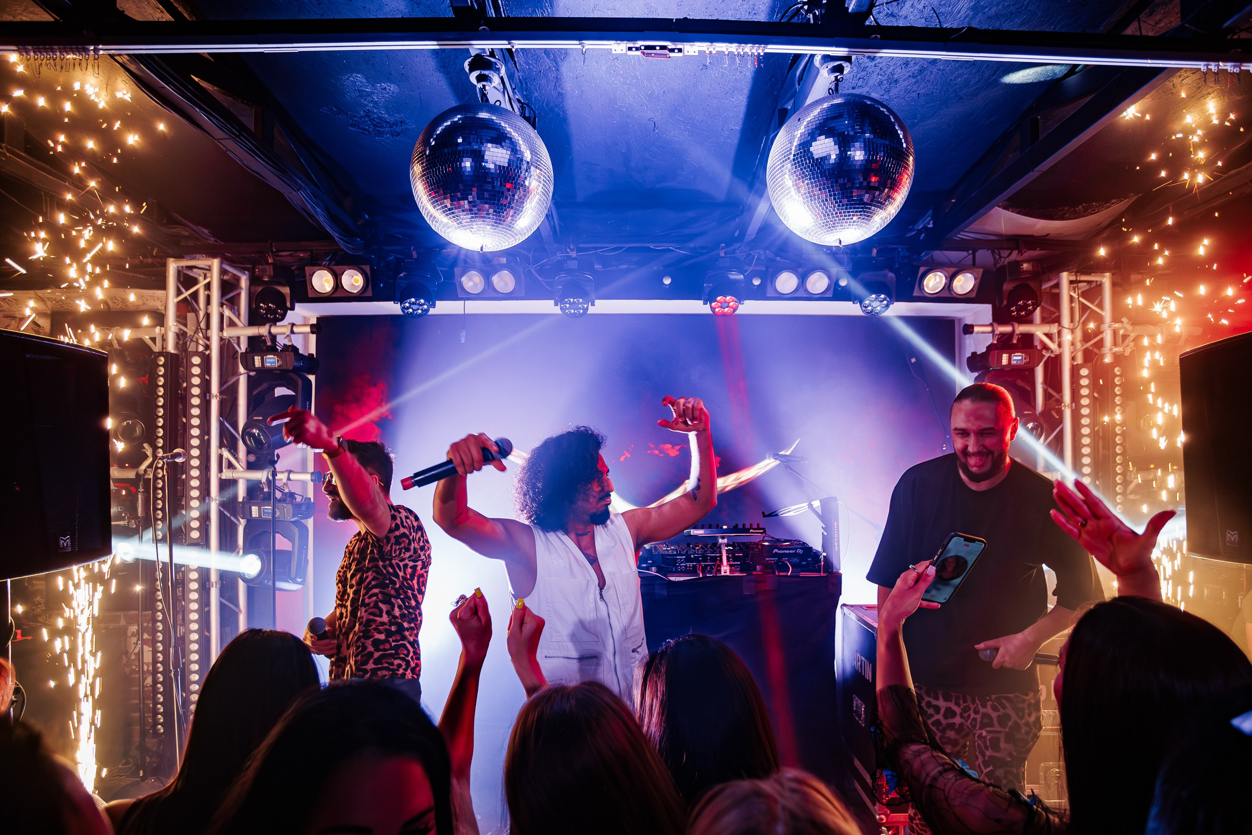 «Джиган"_Чайка на пляже_Ялта_12.07.2025 г. Аминов Руслан | Фотограф