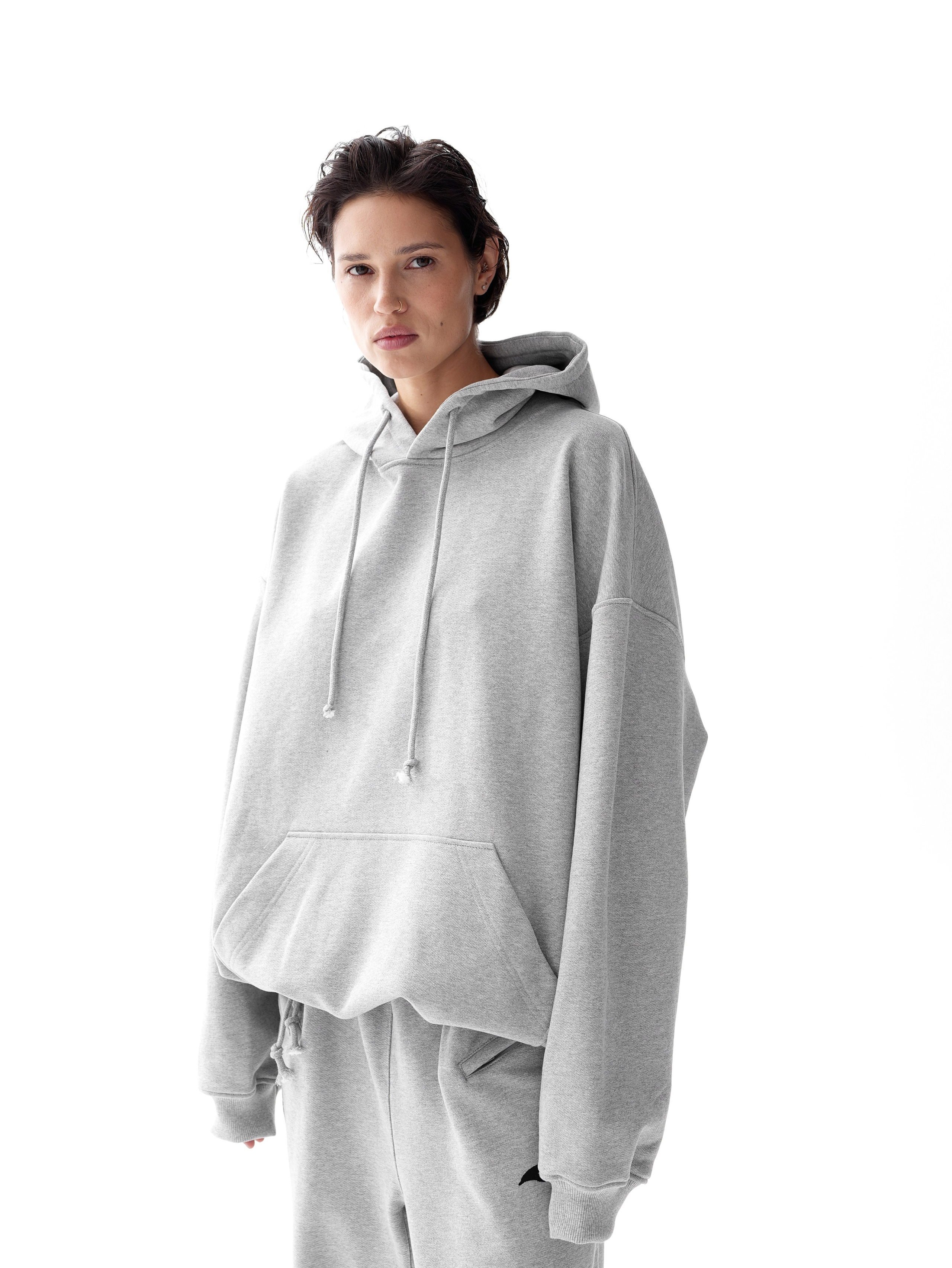 ЧЕРНЫЙ ДЕЛЬФИН каталог. Wish Films — Фото и видео для брендов и личных проектов | Фотограф и видеограф