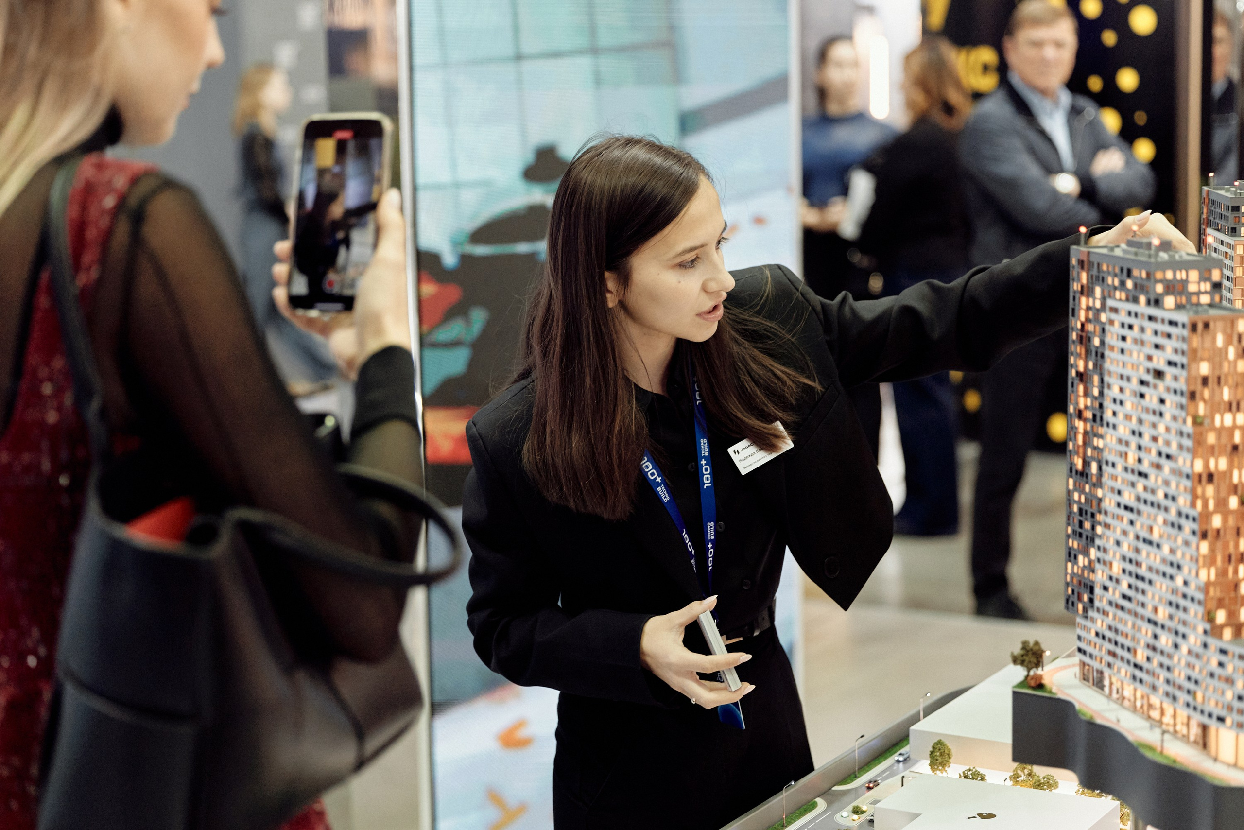 Бизнес-репортаж. Sasha Lapin