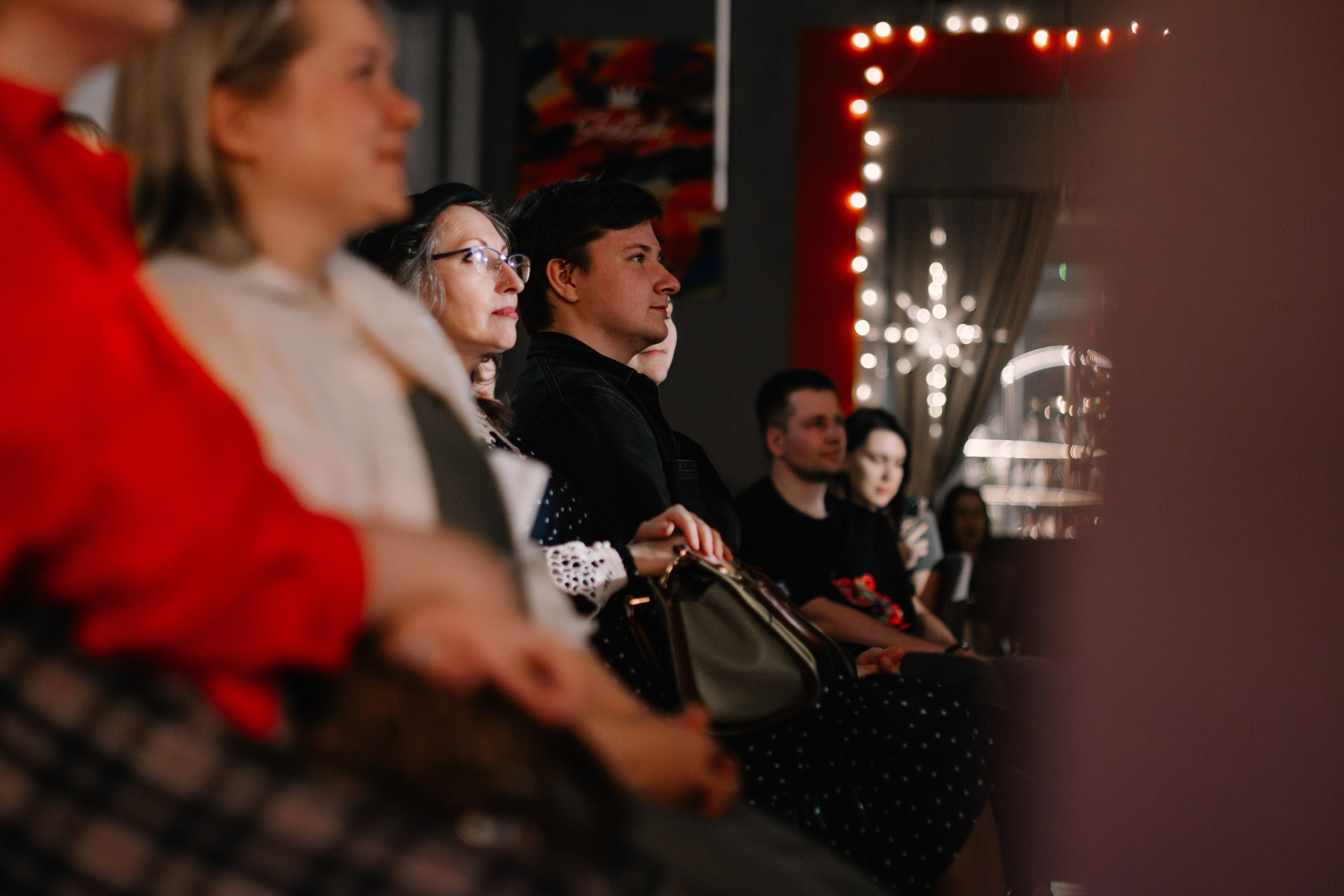 StandUp с Наташей Красновой. 1 апреля в Sketch. Фотограф в Челябинске Любовь Денисенко