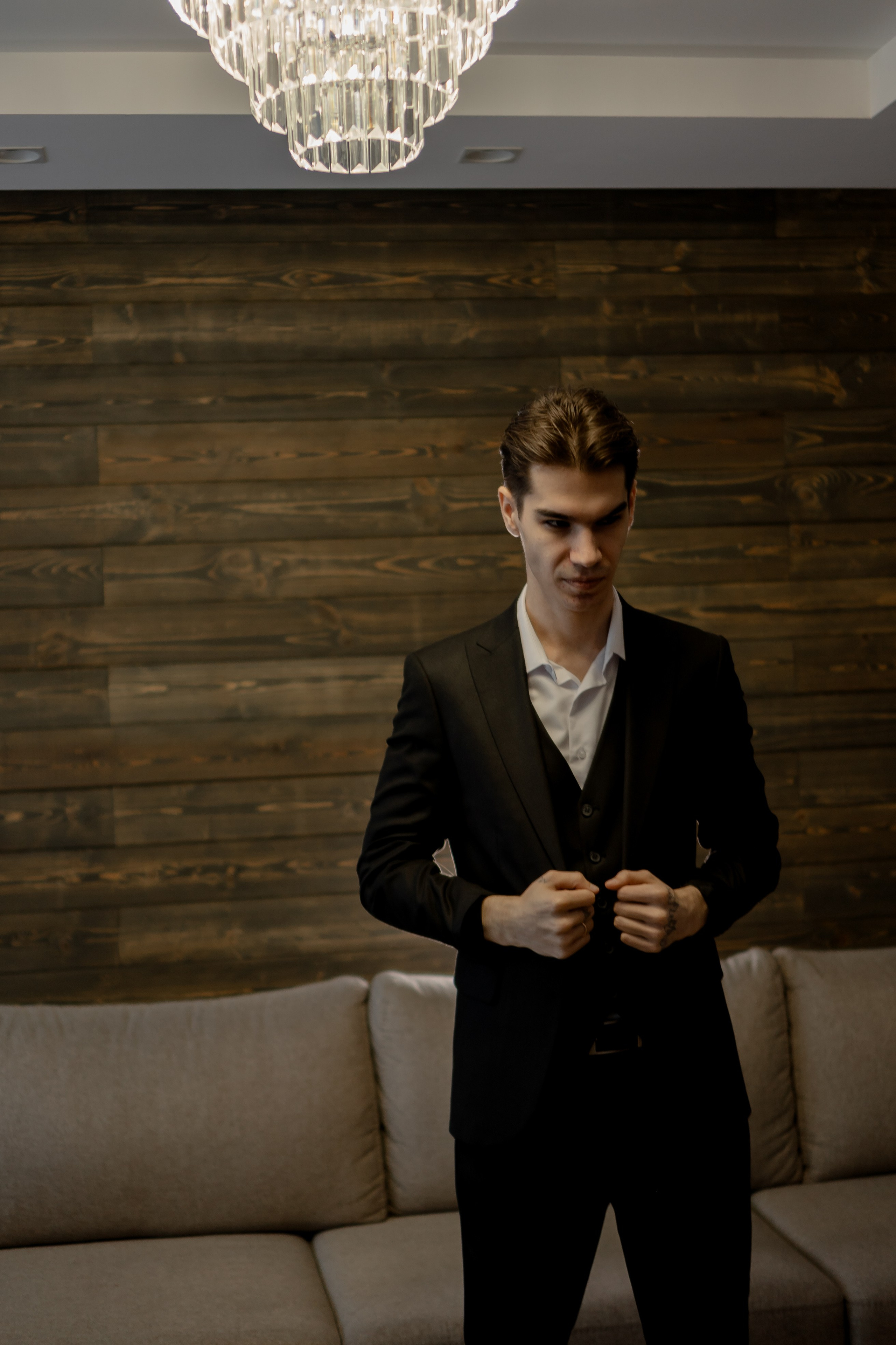 СВАДЕБНАЯ СЬЕМКА СБОРОВ В ОТЕЛЕ И ВЫЕЗД НА ЦЕРЕМОНИЮ (СНЯТО В СИБИРЕ В НИЖНЕВАРТОВСКЕ). Профессиональный фотограф, Санкт-Петербург — Виктория Богомолова