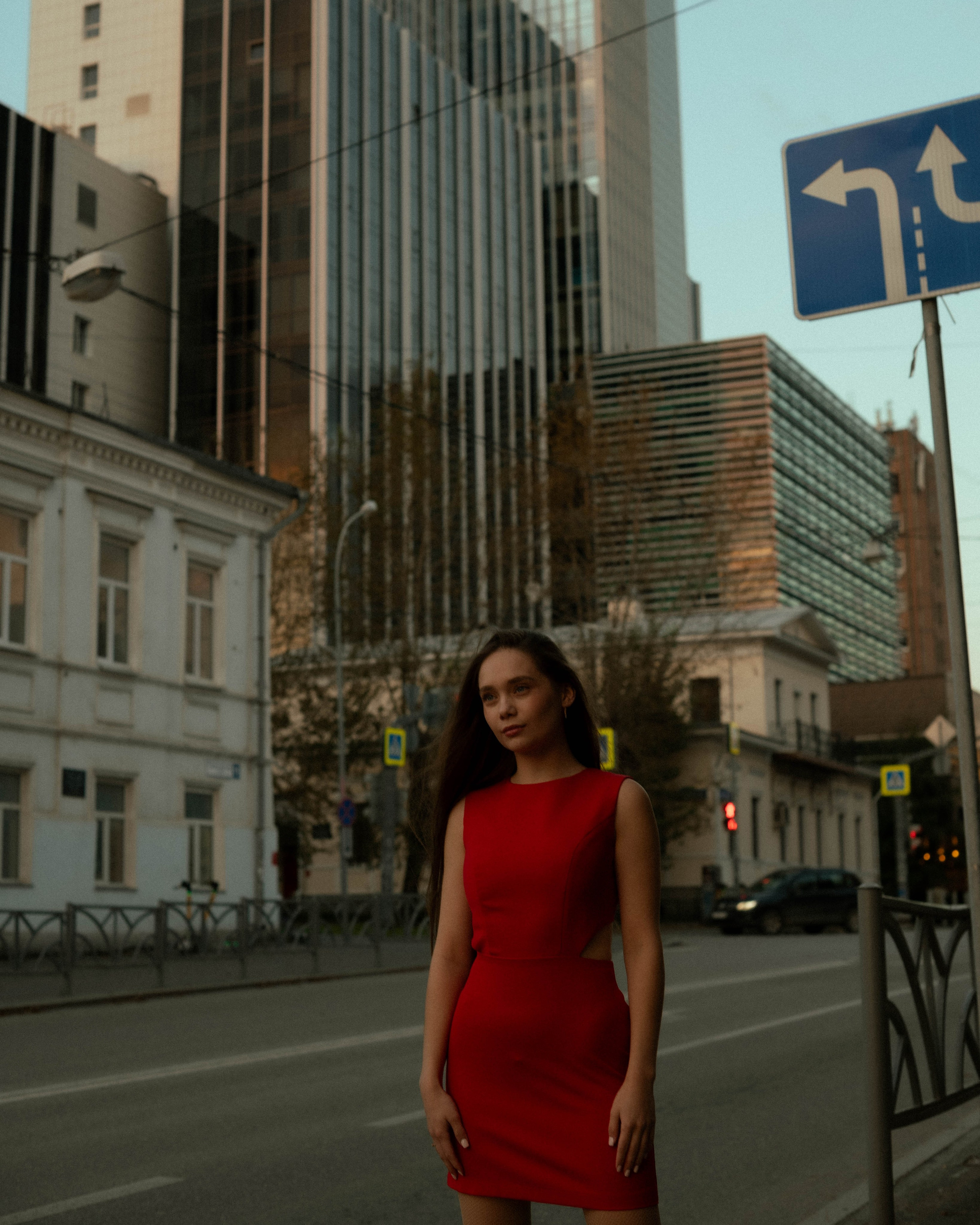 Таня. Женский фотограф. Создатель украшений ручной работы. Модель