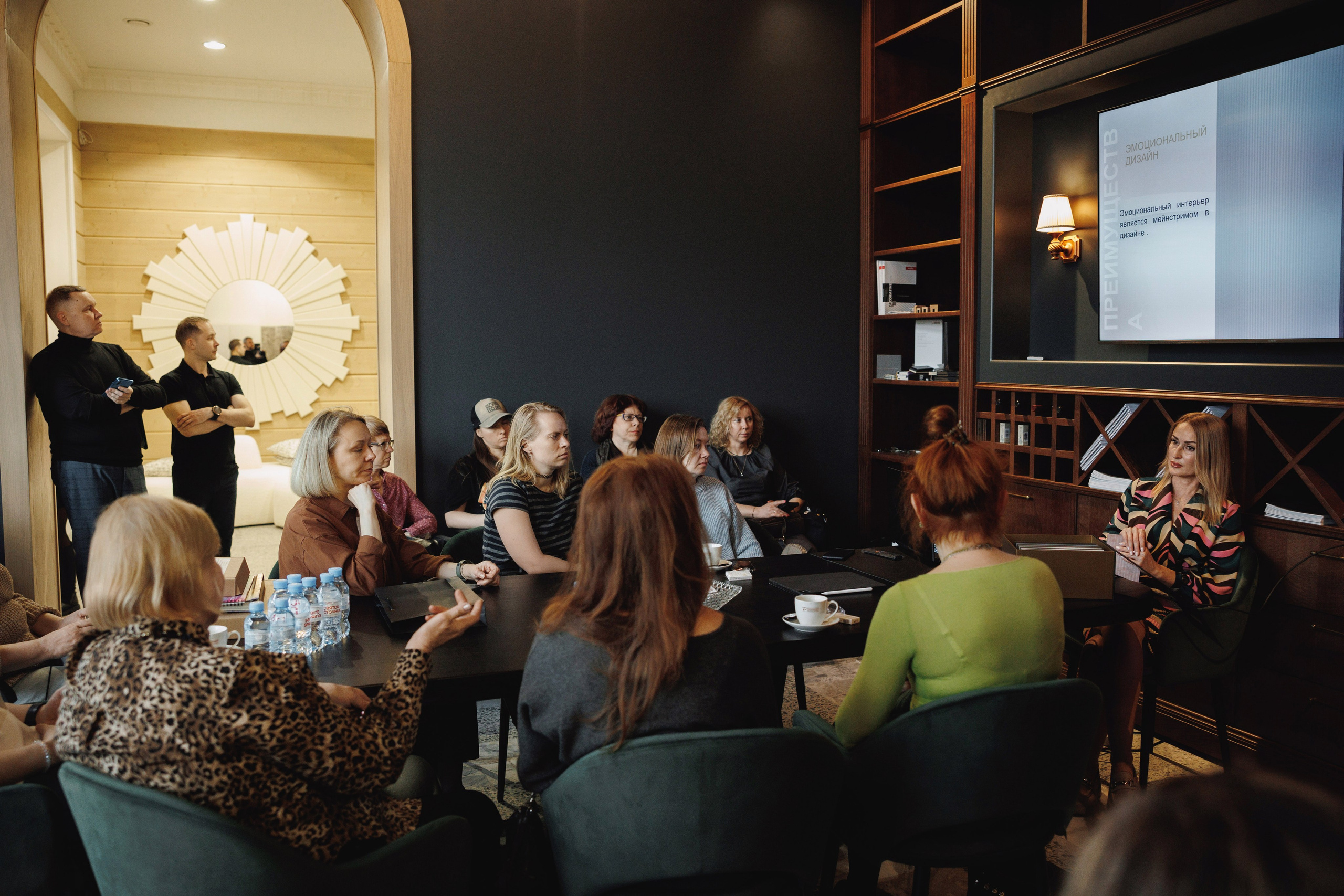 Круглый стол. Свадебный фотограф в Санкт-Петербурге Александр Пащенко