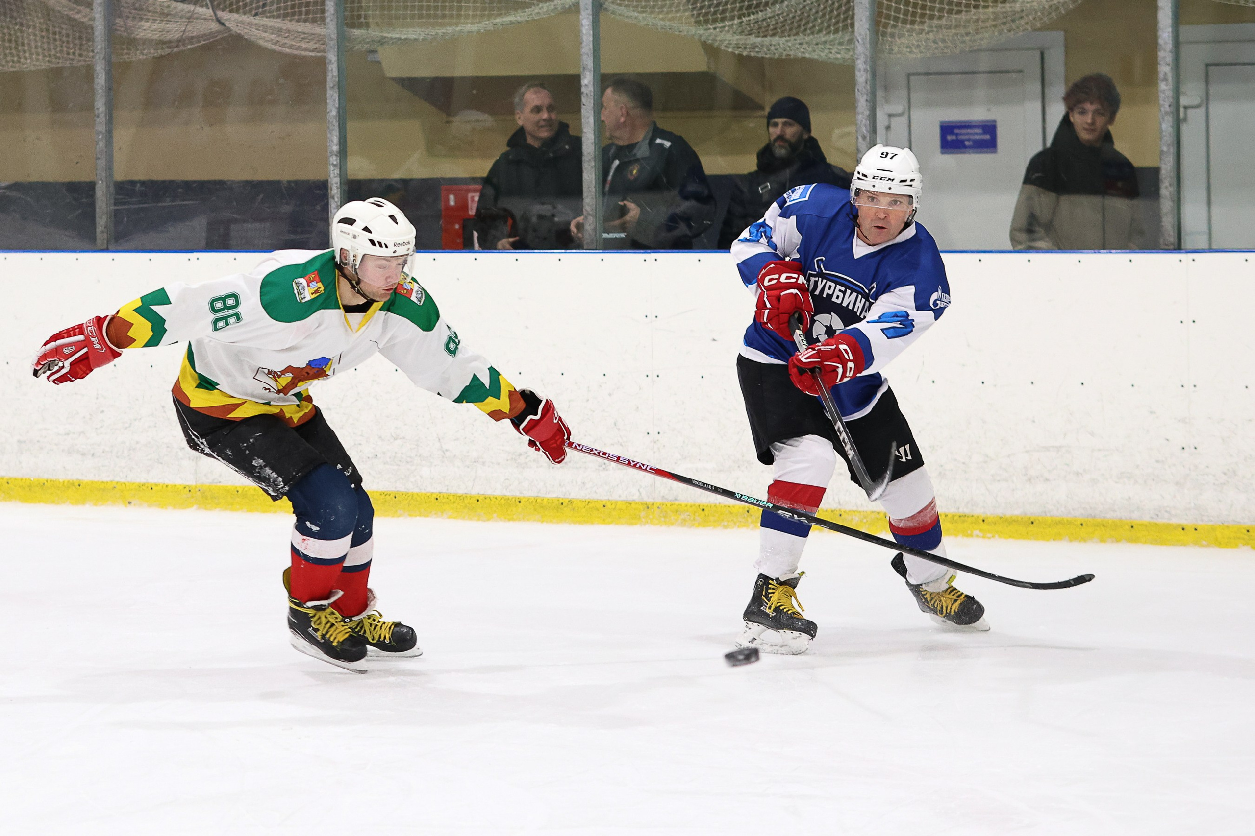 НПХЛ. Лига, где играют сердцем!. Фотограф Дмитрий Алексеев