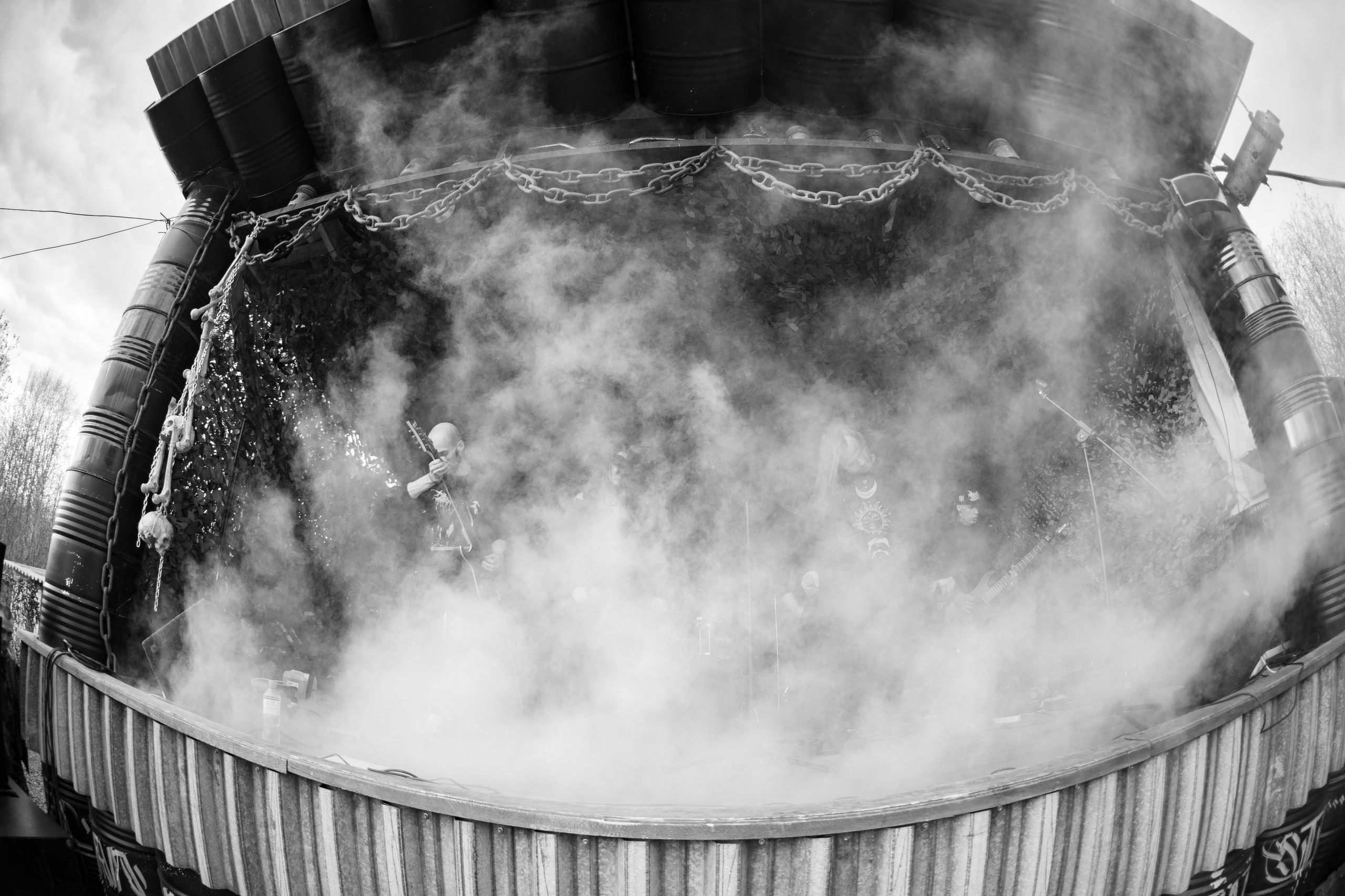 Фестиваль «ПОСРЕДИ КЛАДБИЩ И БОЛОТ»|Архангельск. Концертный и репортажный фотограф в Санкт-Петербурге Слава Пахомов