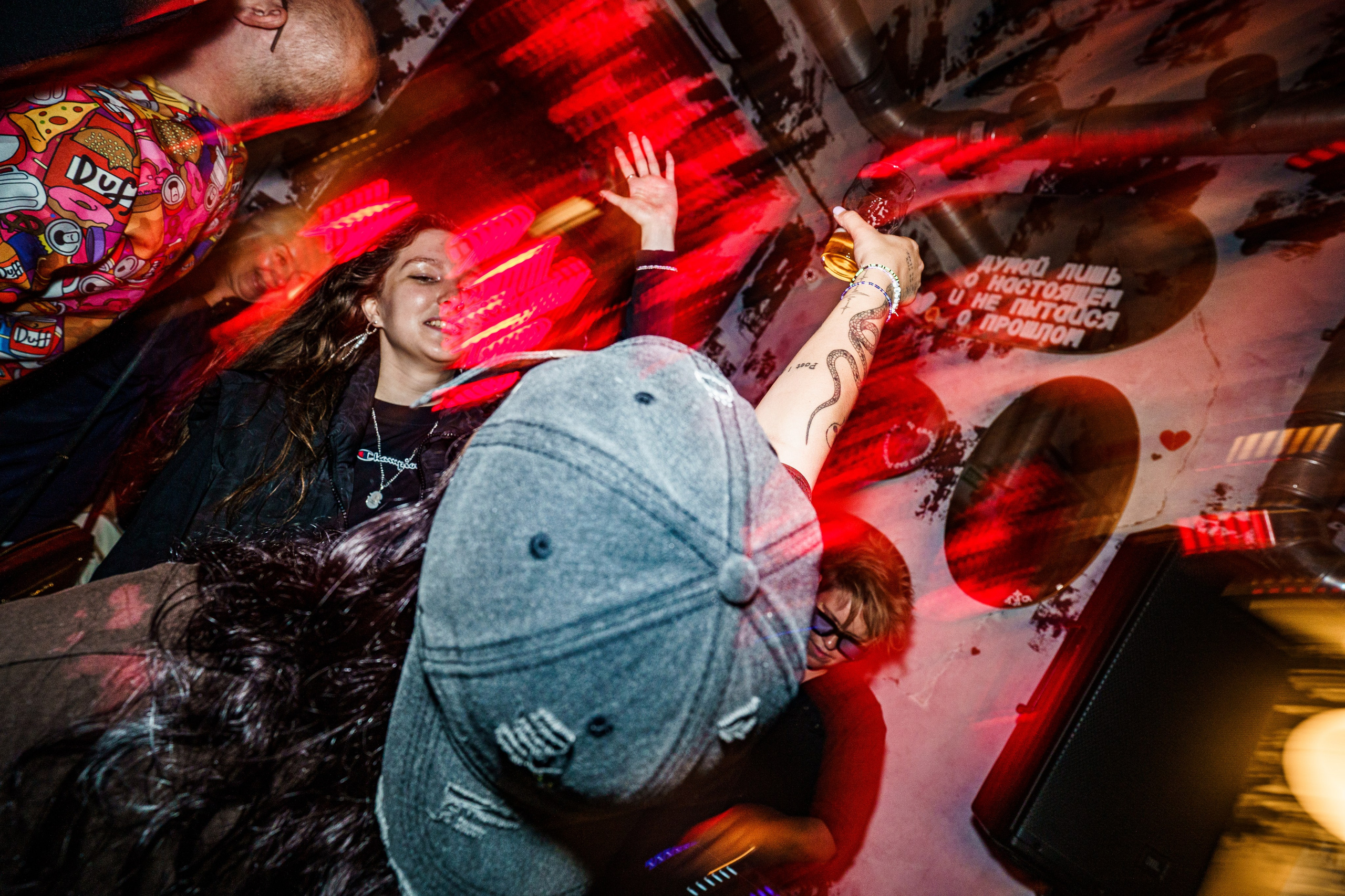 Бар разбитых сердец. Last summer party. Концертный и репортажный фотограф в Санкт-Петербурге Слава Пахомов