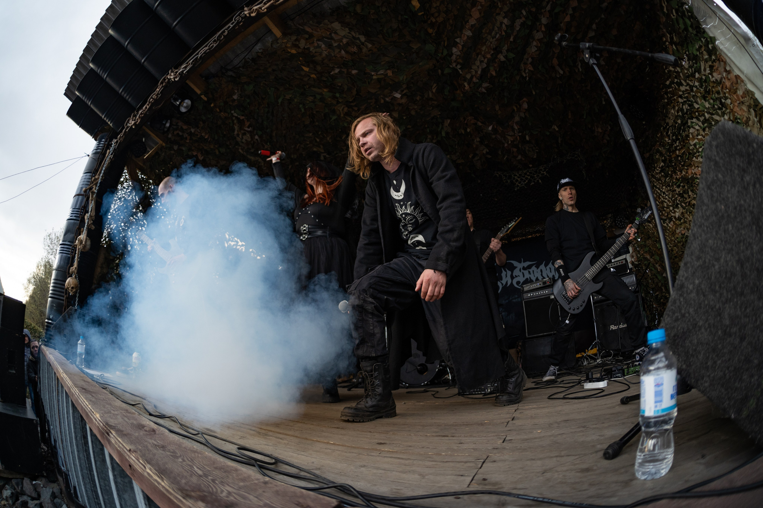 Фестиваль «ПОСРЕДИ КЛАДБИЩ И БОЛОТ»|Архангельск. Концертный и репортажный фотограф в Санкт-Петербурге Слава Пахомов