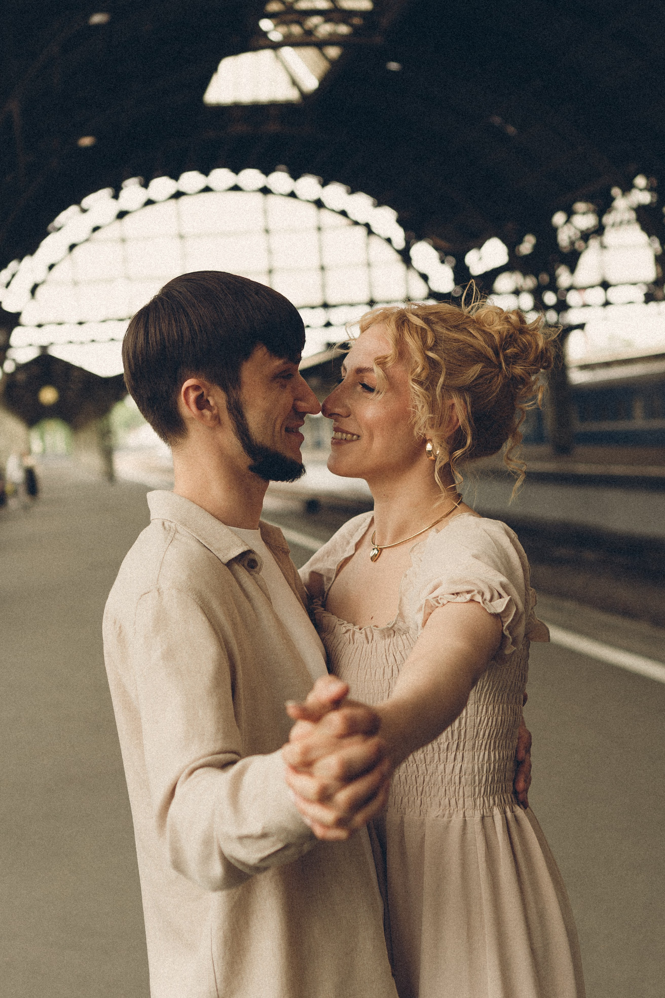 ПРОГУЛКА НА ВИТЕБСКОМ ВОКЗАЛЕ. Профессиональный фотограф, Санкт-Петербург — Виктория Богомолова