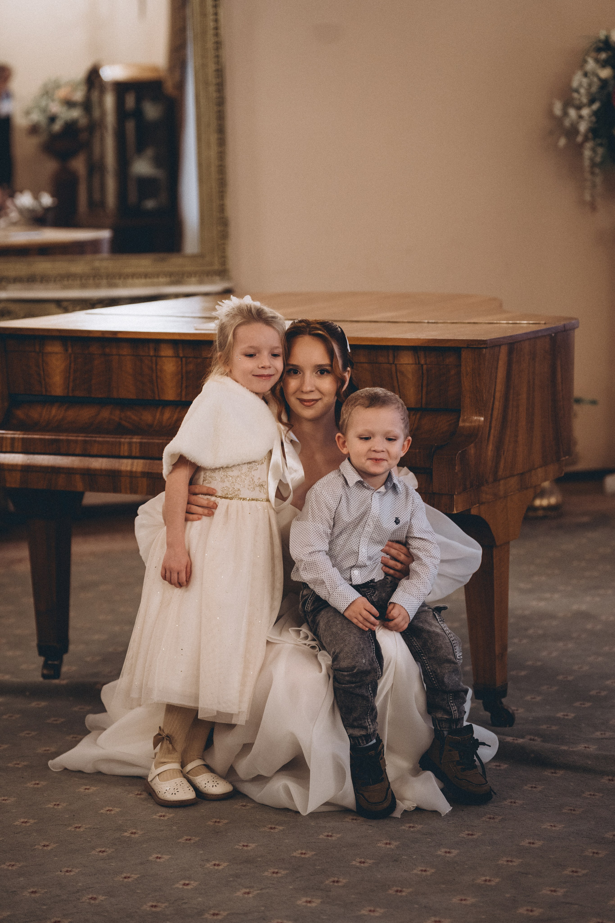 СВАДЕБНАЯ СЬЕМКА ВО ВТОРОМ ДВОРЦЕ С ГОСТЯМИ И ПРОГУЛКА В ТАВРИЧЕСКОМ САДУ. Профессиональный фотограф, Санкт-Петербург — Виктория Богомолова