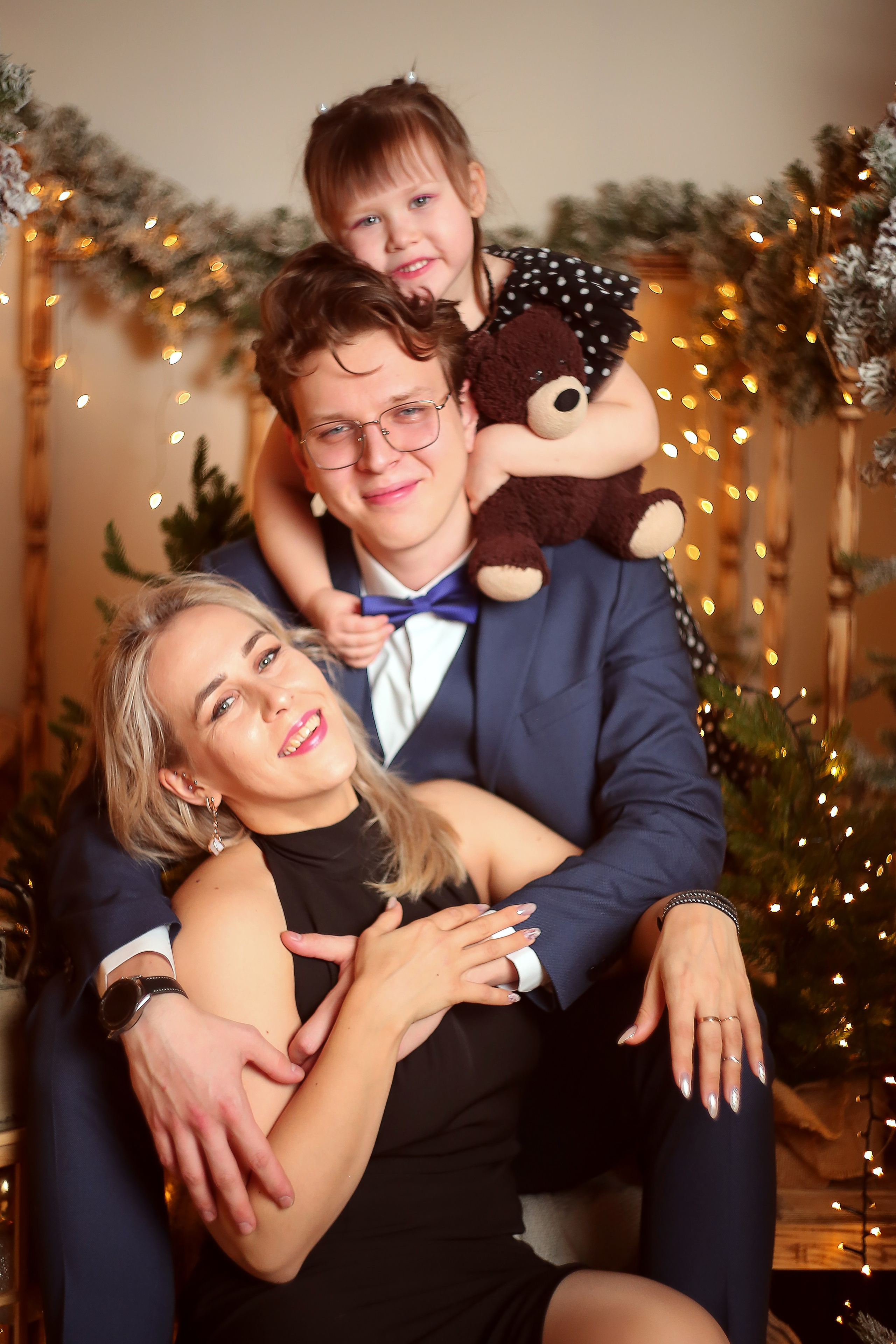 Семейные студийные фотосессии. Детский, семейный фотограф в Ижевске и Москве Аксинья Лысенкова ADEN