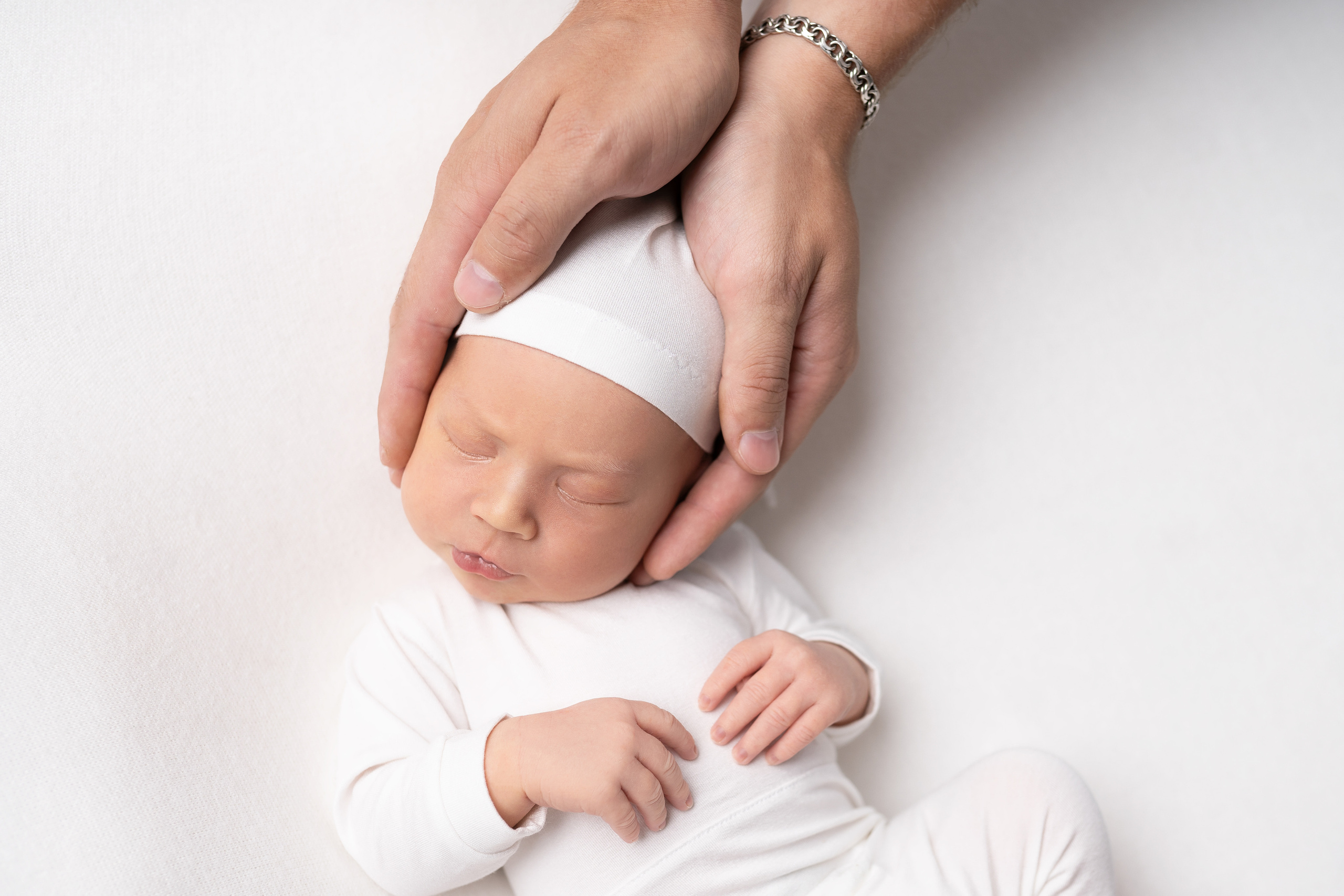 Марк. Фотограф новорождённых в Минске. Годик под ключ