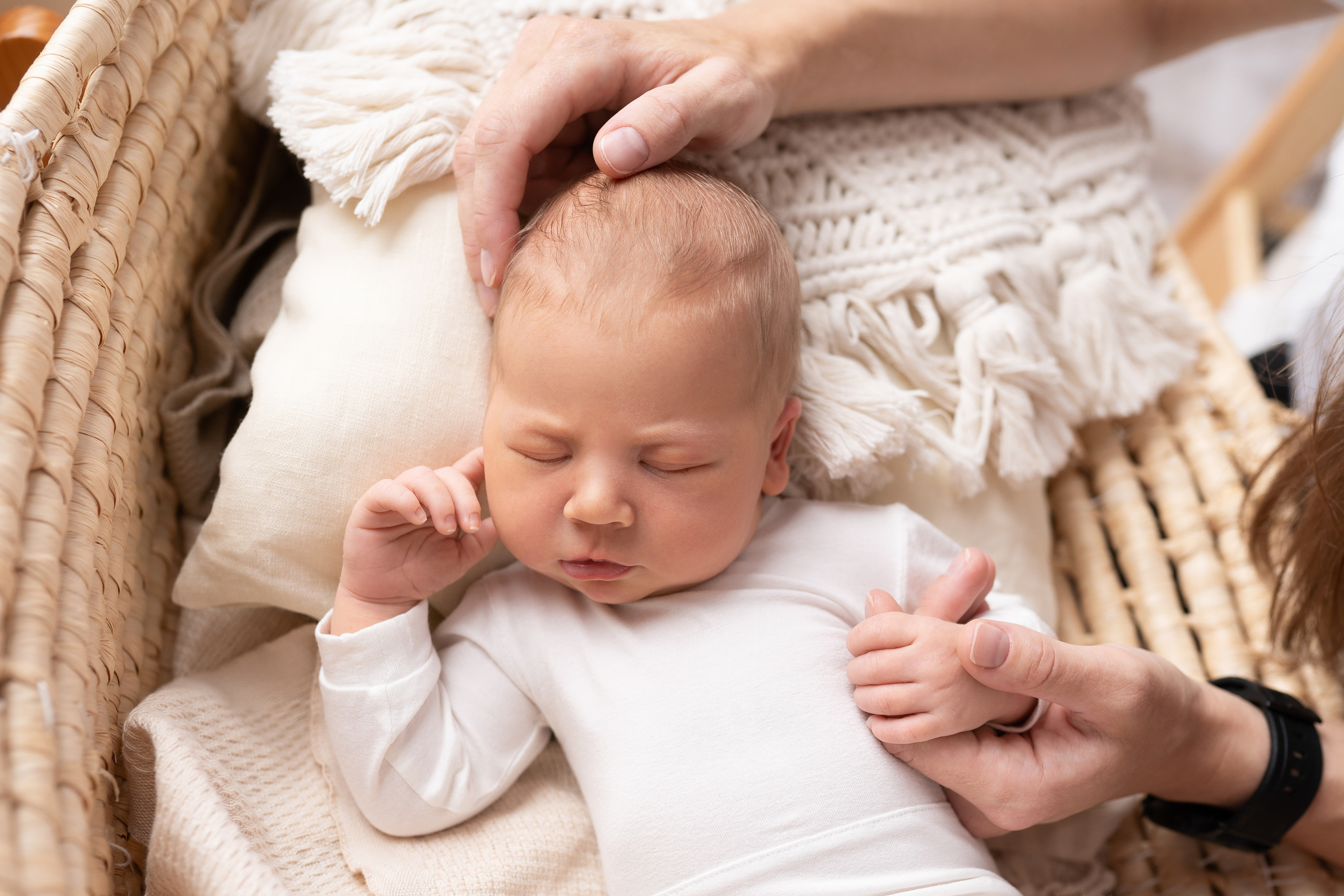 Марк. Фотограф новорождённых в Минске. Годик под ключ