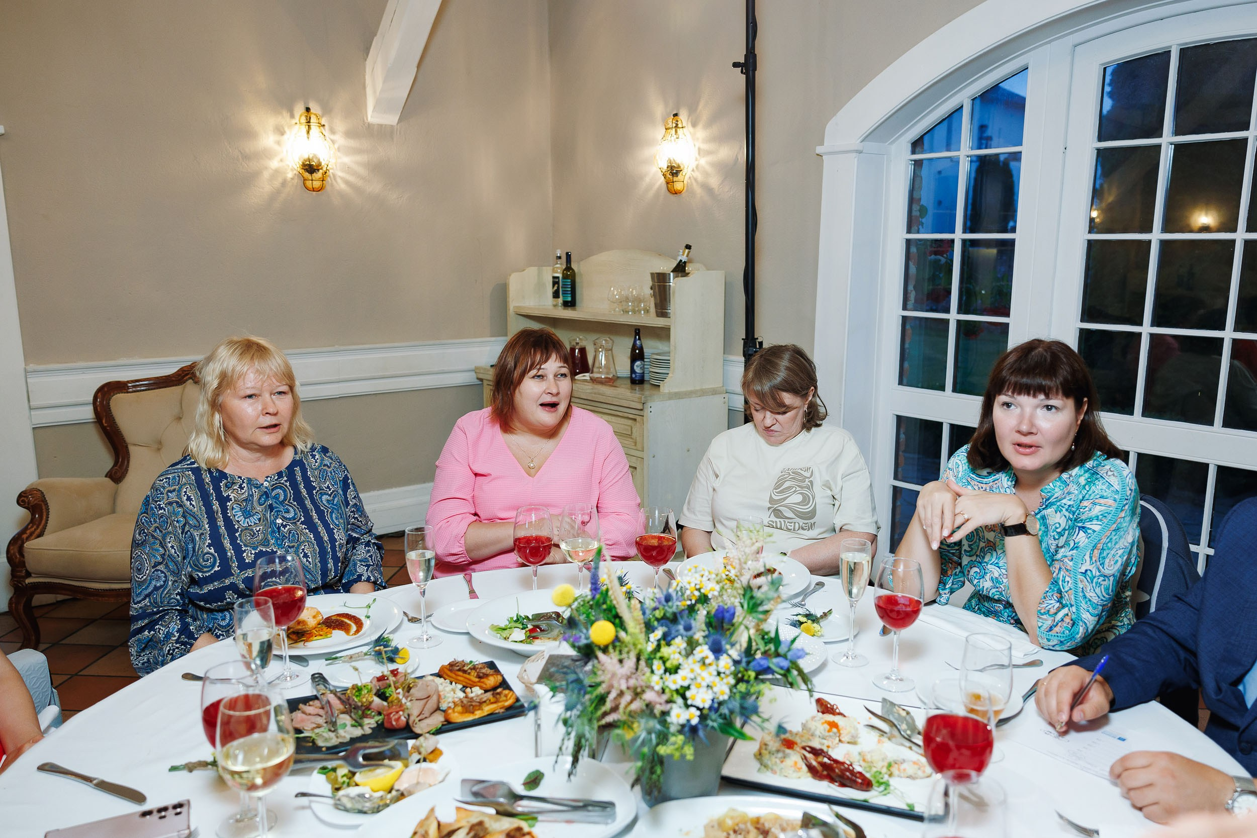 Корпоратив. Ужин в Усадьбе. KRIS KRUPINNIKOVA