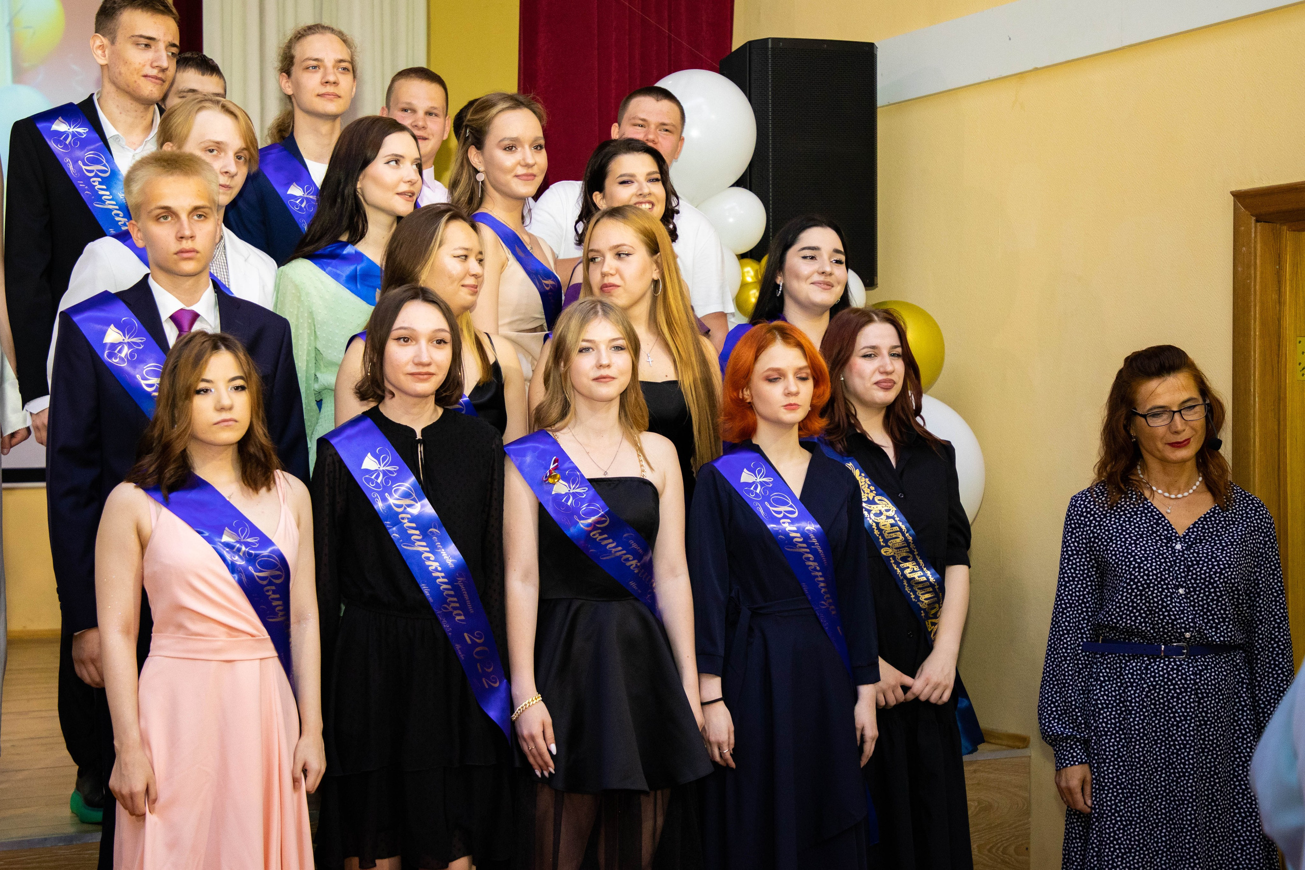 Вручение аттестатов. Репортажный фотограф Виктория Чорба