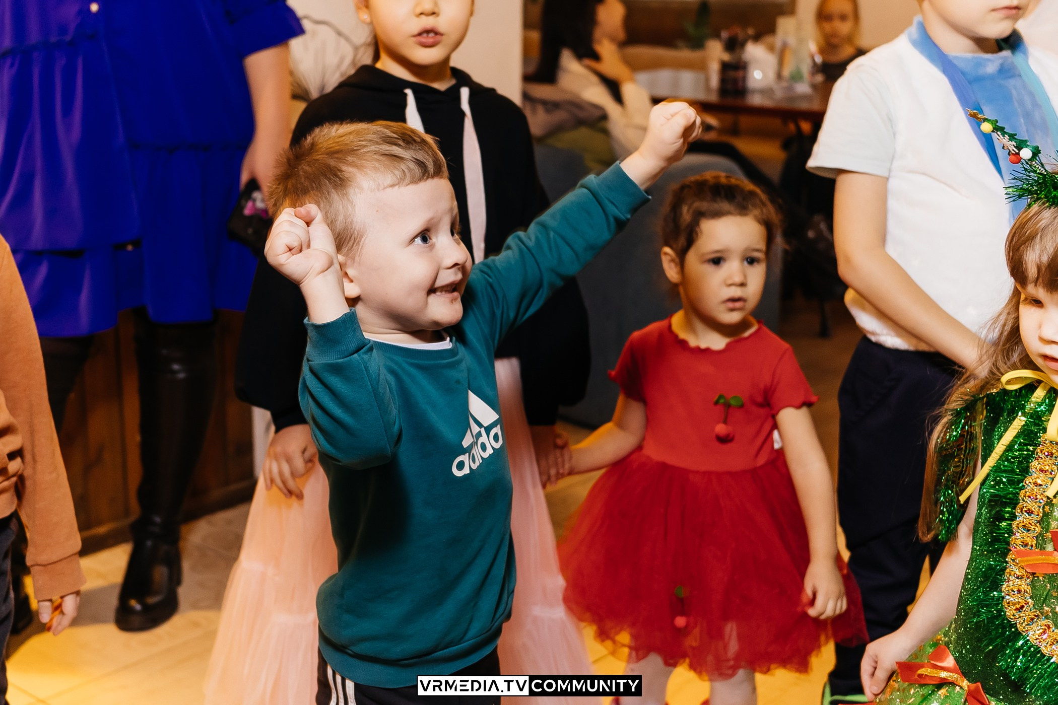 Новогодний вечер в кафе «КАмпот»