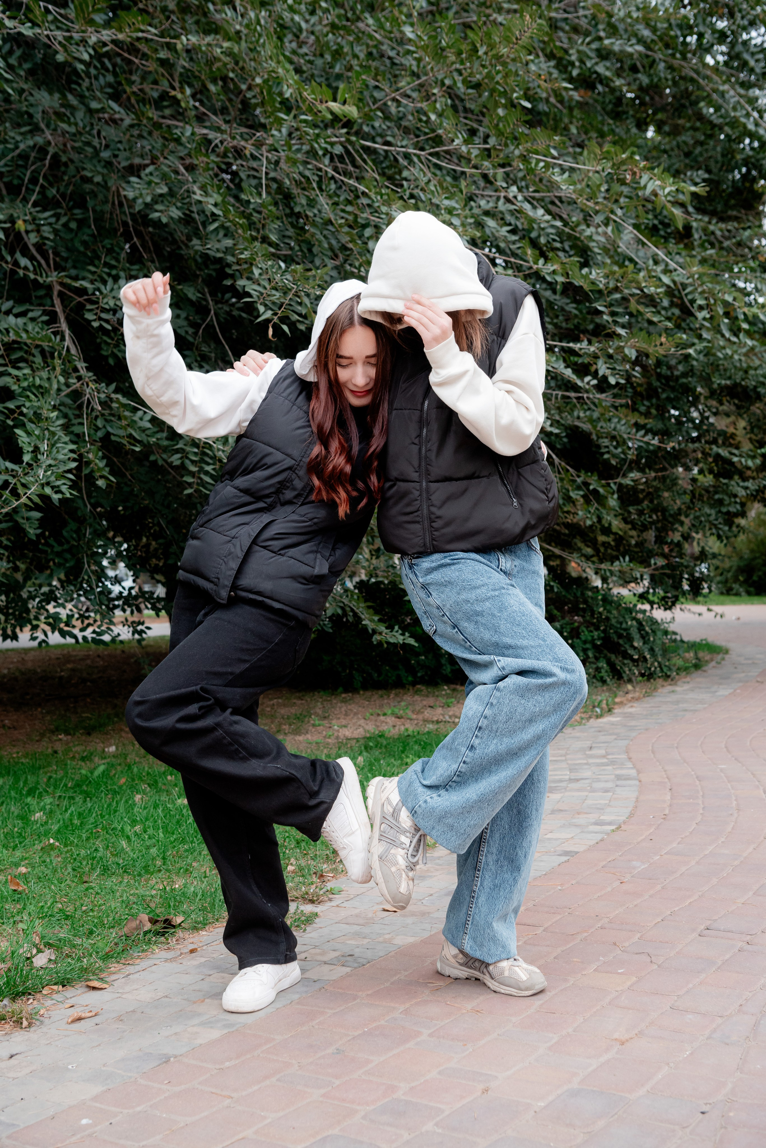 Фотосессия в парке для альбома школьники 9 класс. Фотограф в Волгограде и Волжском Александр Горбань