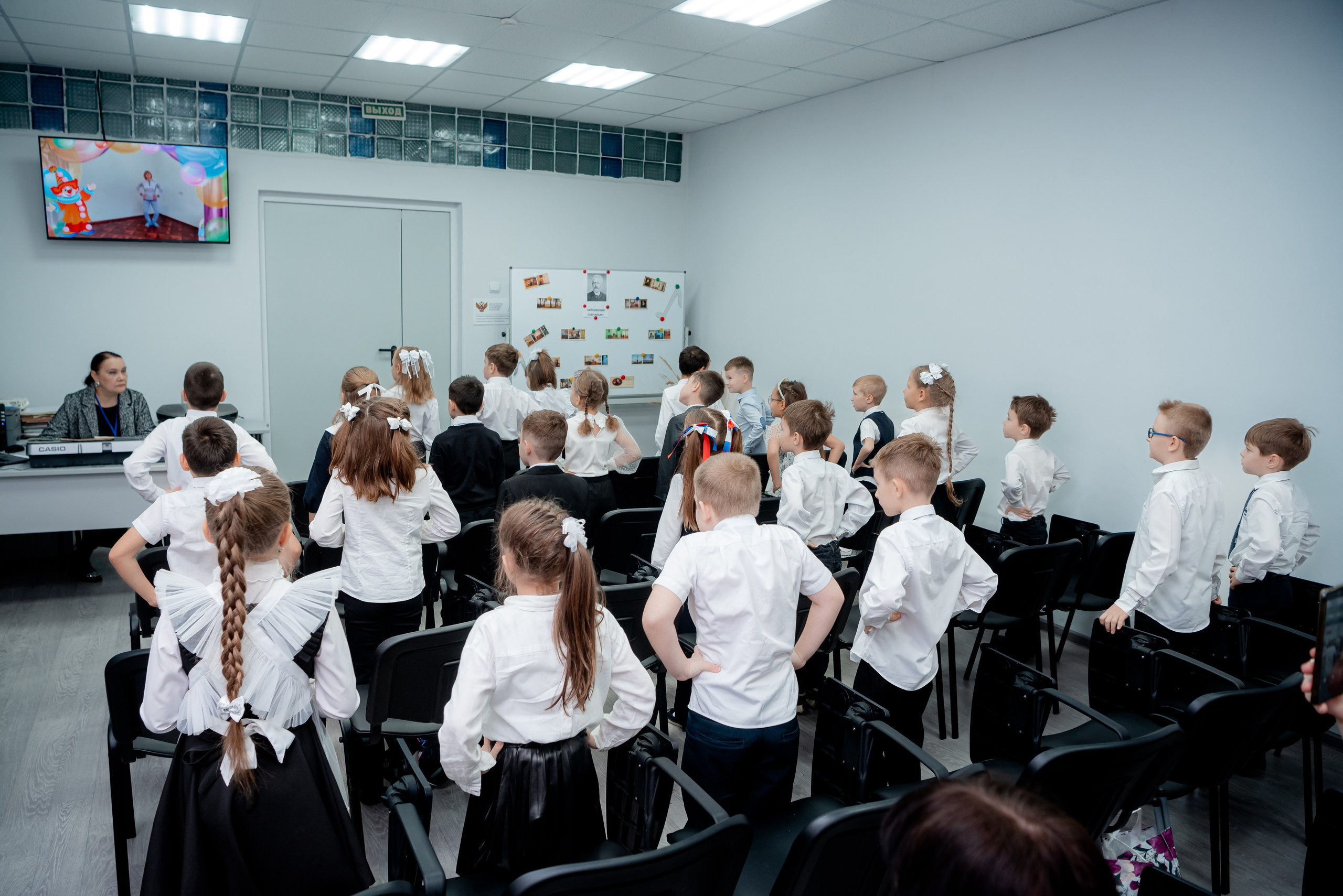 Открытый урок первоклашек в Школе. Фотограф в Волгограде и Волжском Александр Горбань