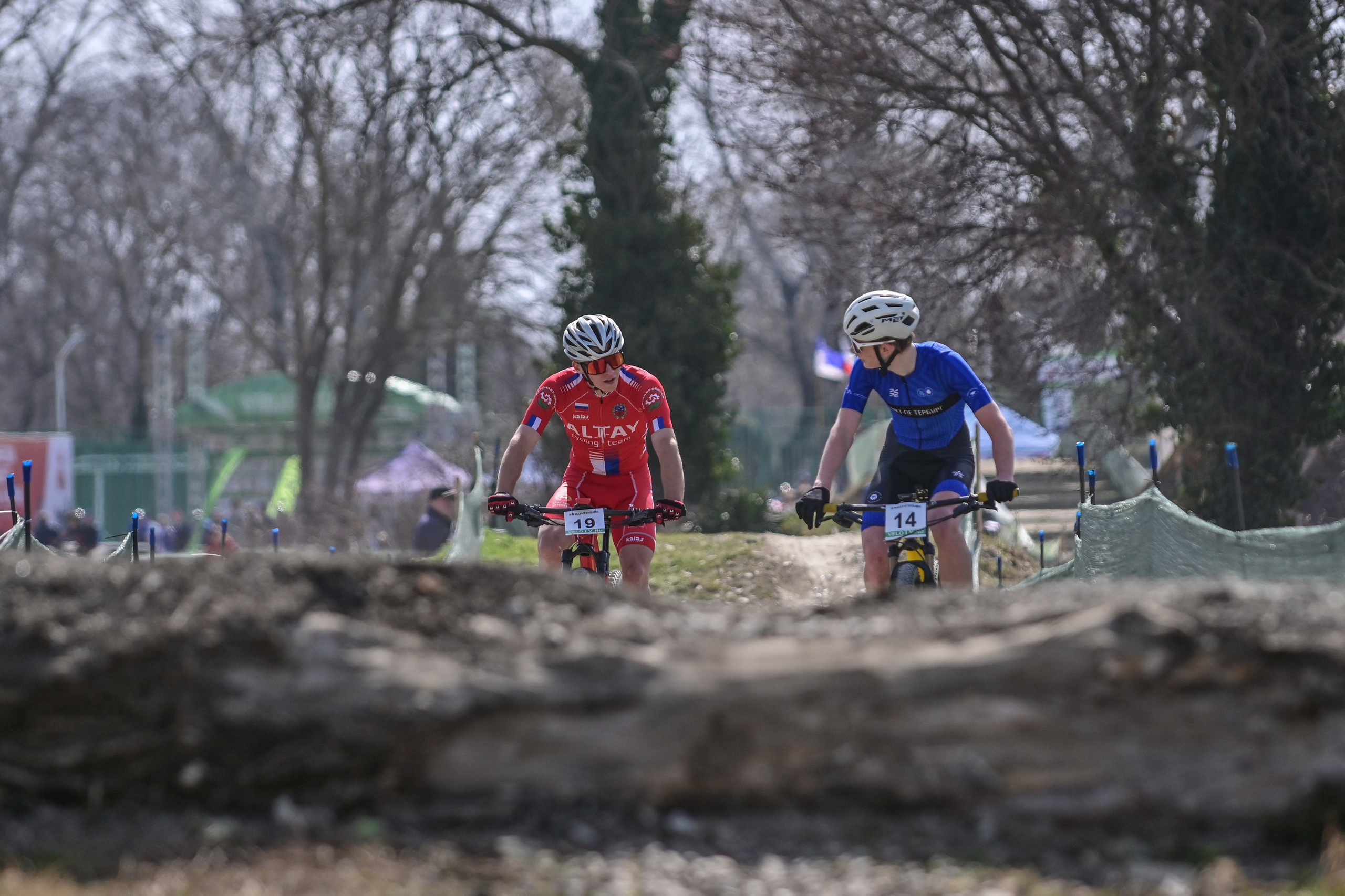 Маунтинбайк, кросс-кантри в Архипо-Осиповке 16 марта 2025. Спортивный фотограф, фотожурналист Павел Ларькин