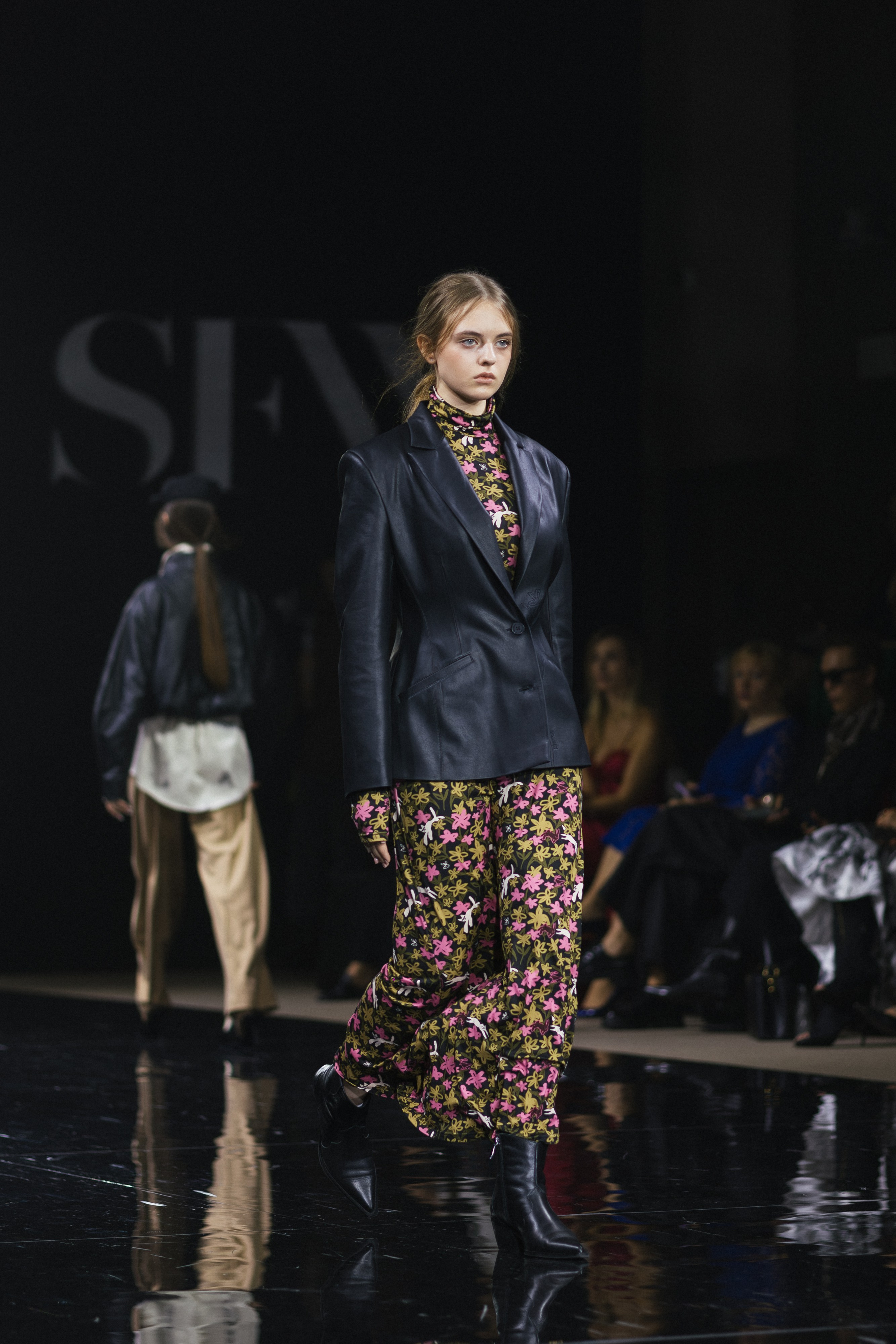 Catwalk. ProVizArt