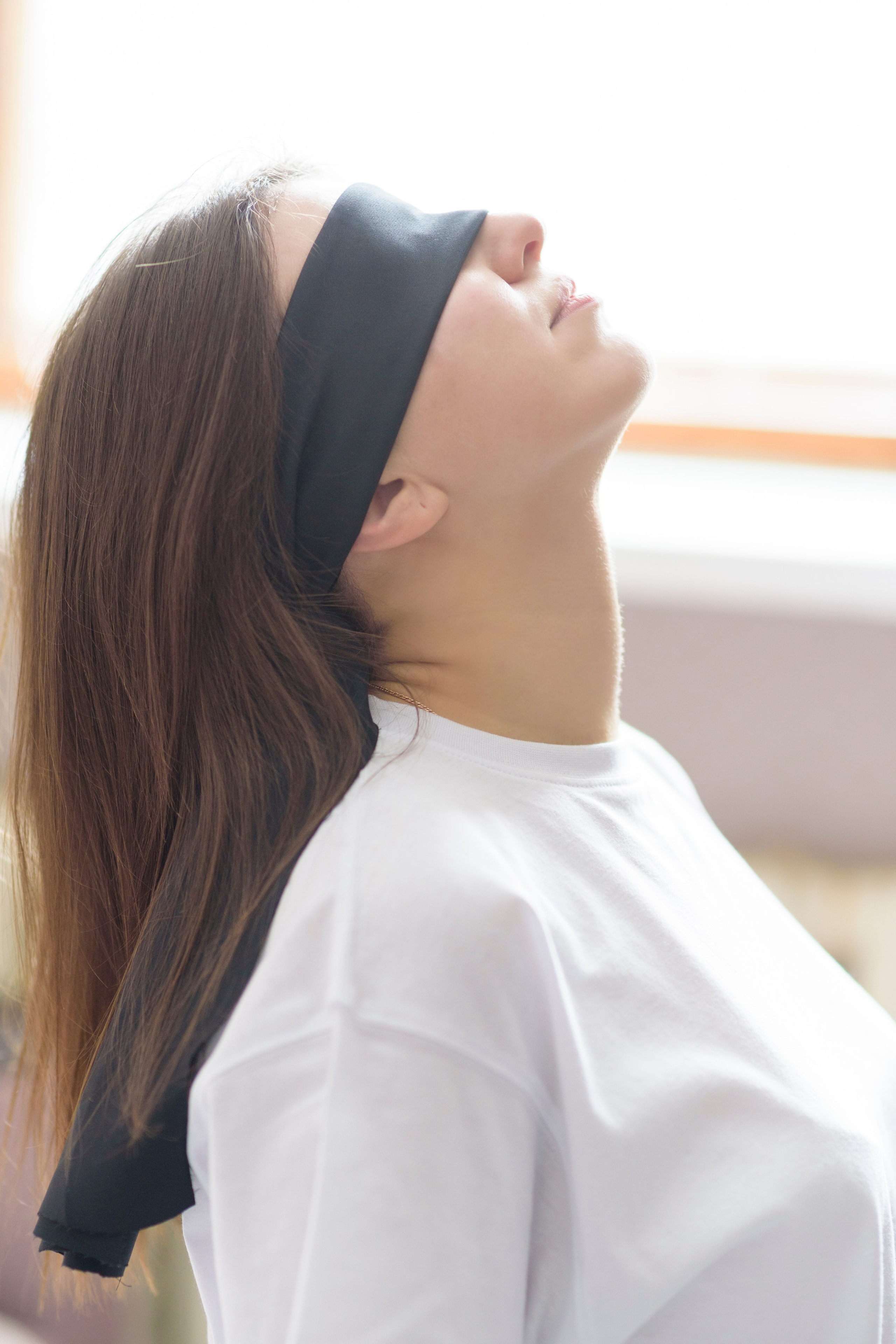 Фотопроект самоизоляция, одиночество, девушка в повязке. арт-фотография, философия