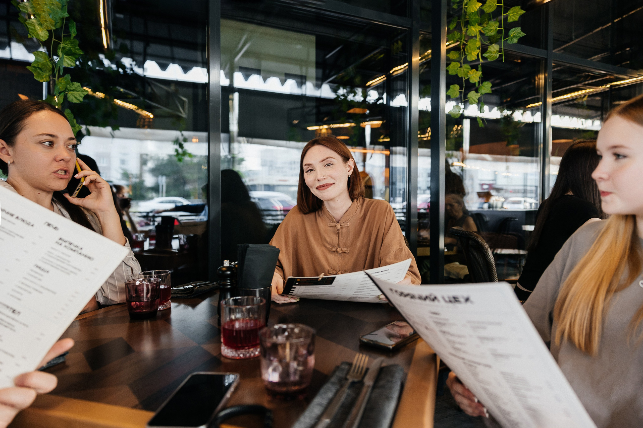 ГОРЯЧИЙ ЦЕХ открытие летней террасы. Фотограф свадебный семейный в Красноярске Шукшина Наталья