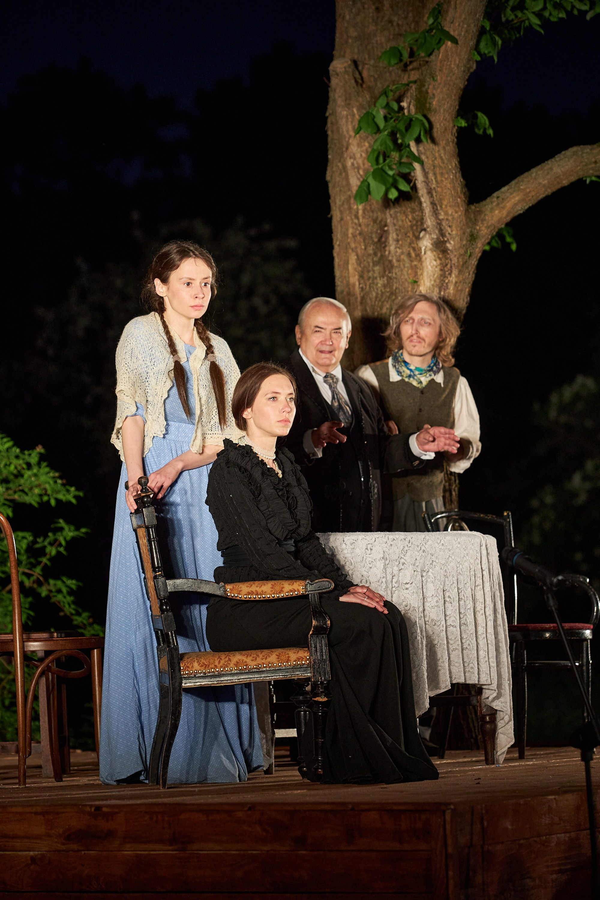 Театральные постановки