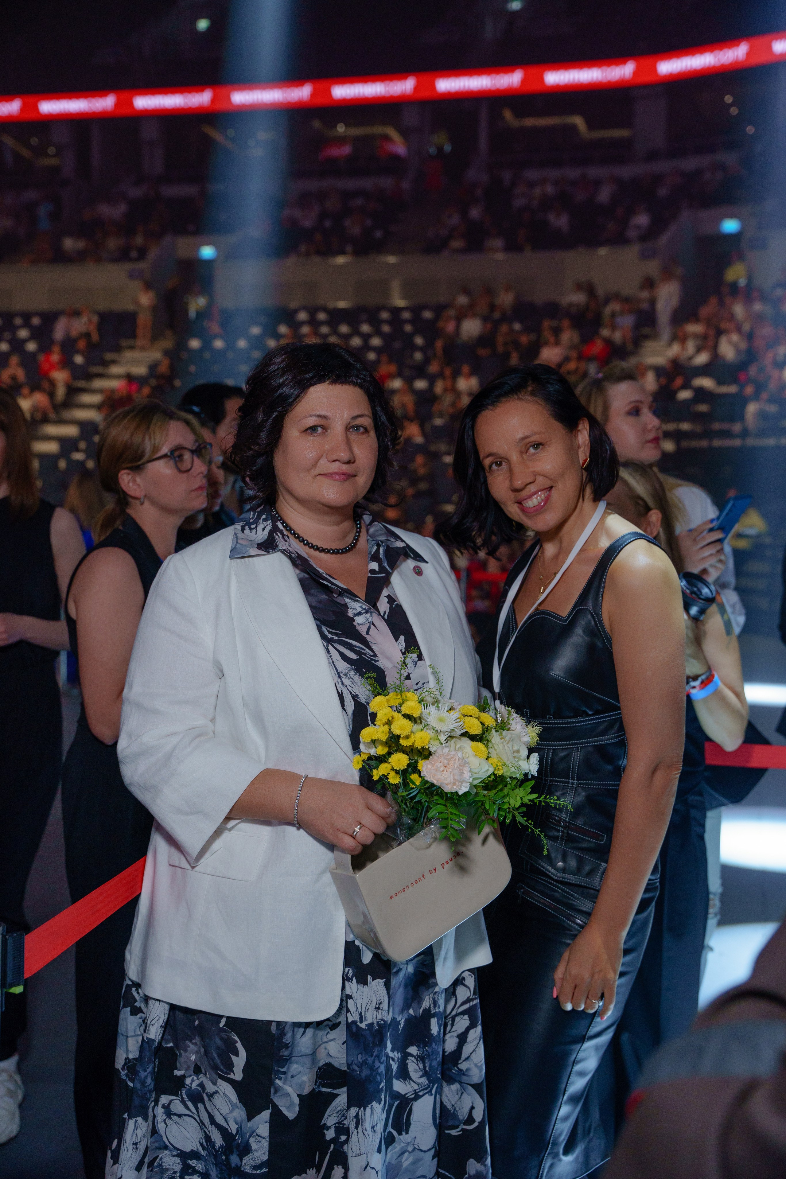 Фотограф на самую масштабную женскую конференцию в России WomenConf. Репортажный фотограф Москва Сергей Дружинин